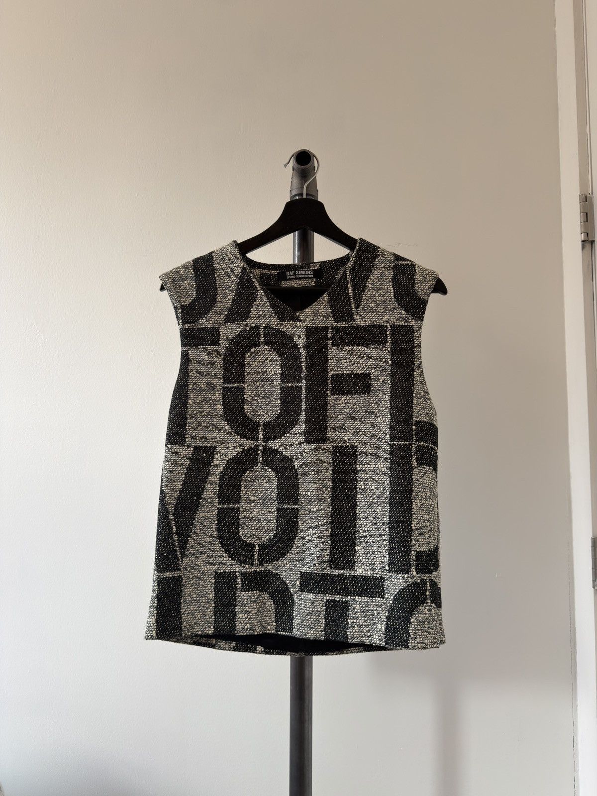 P*o様 【RAF SIMONS】Sleeveless top Solemn-X $_12.JPG?set_id=880000500F