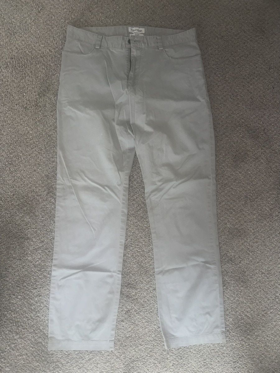 Calvin Klein Calvin Klein Pants Size US 32 / EU 48 - 1 Thumbnail