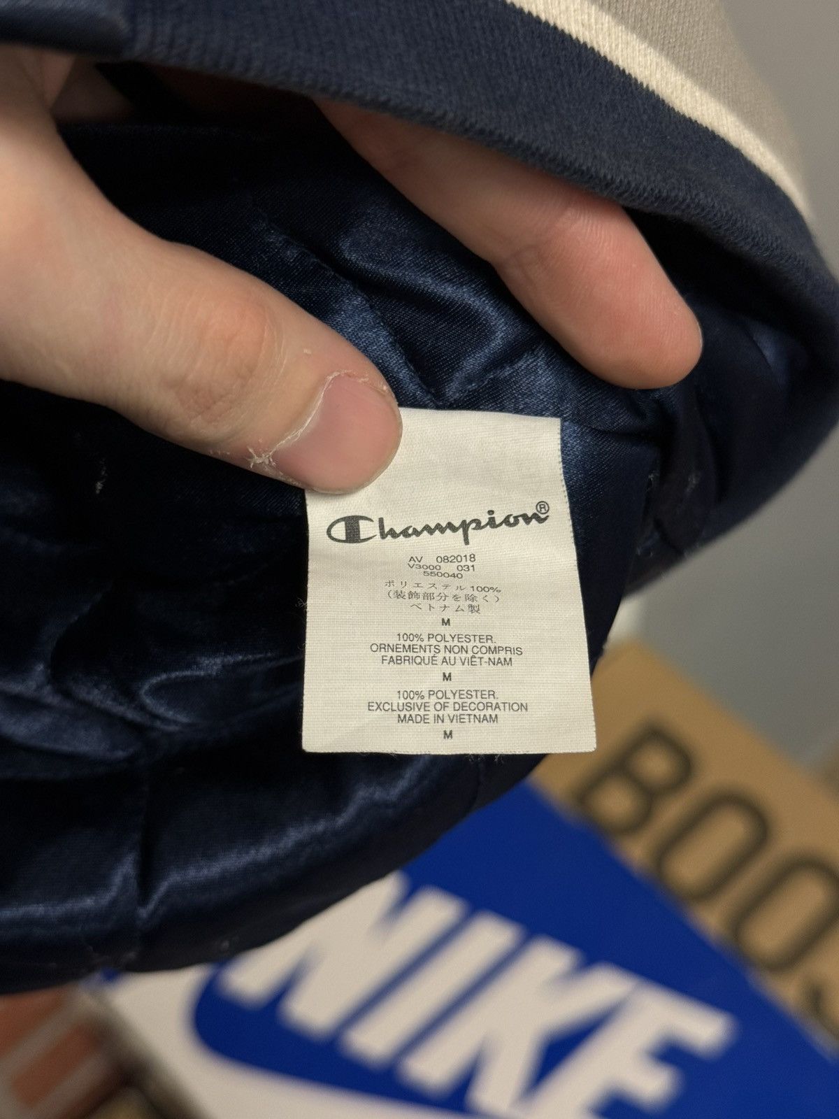 Champion × Supreme Supreme Champion Jacket Size M Blue RARE Size US M / EU 48-50 / 2 - 13 Thumbnail