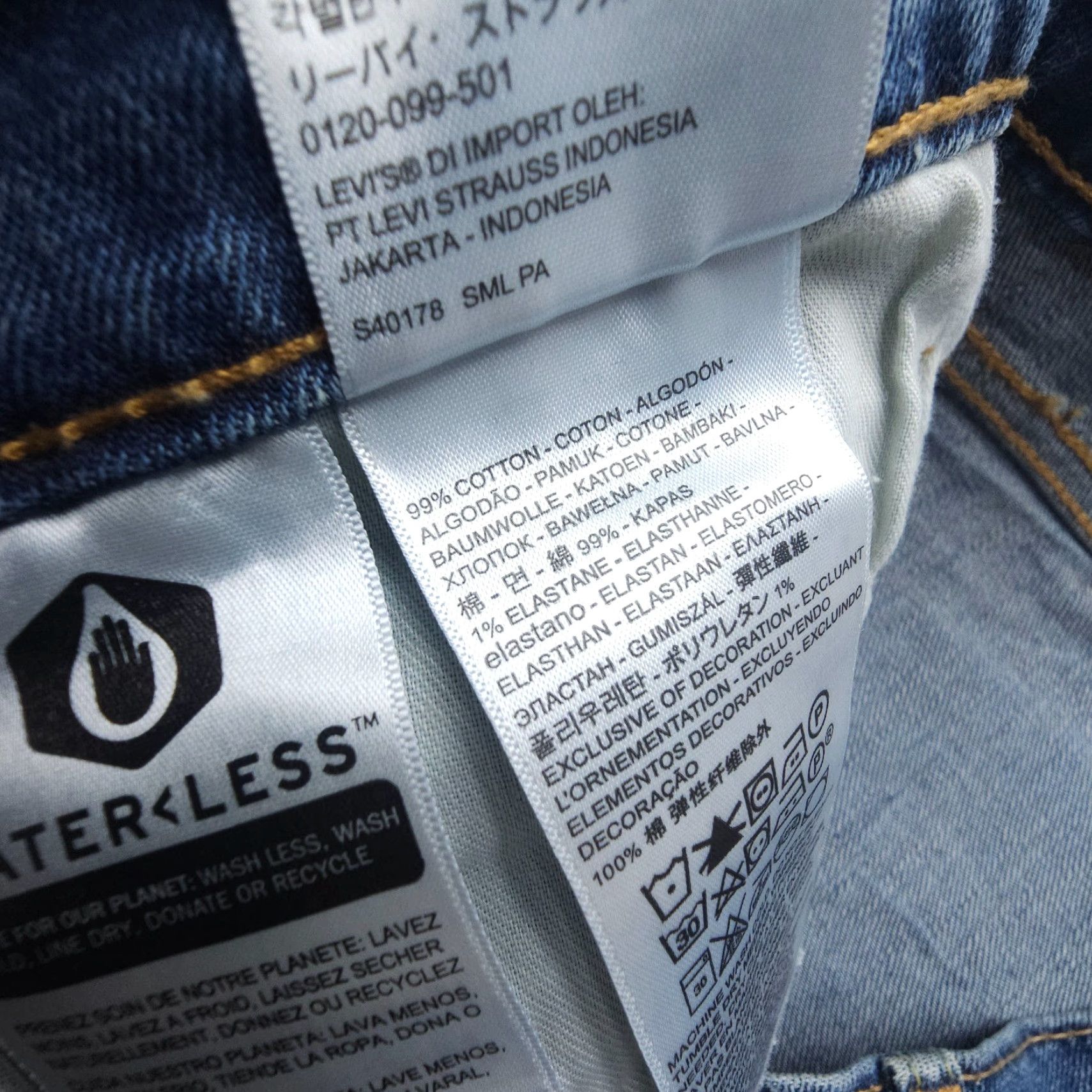 Levi's VINTAGE Levi's 541 Athletic Taper Jeans Mens 40 x 32 Blue Stretch Whiskered Denim Size US 40 / EU 56 - 6 Thumbnail
