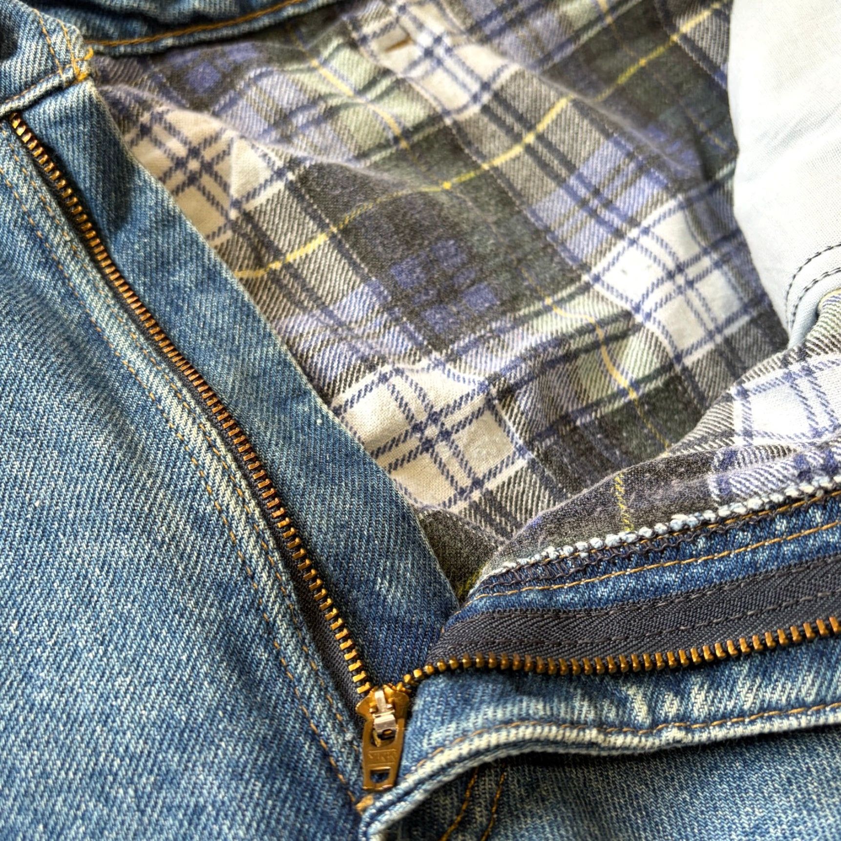 Carhartt VINTAGE Carhartt Jeans Denim Straight Mens 37x29 5-Pocket Zip Fly Flannel Lined Blue Size US 37 - 6 Thumbnail