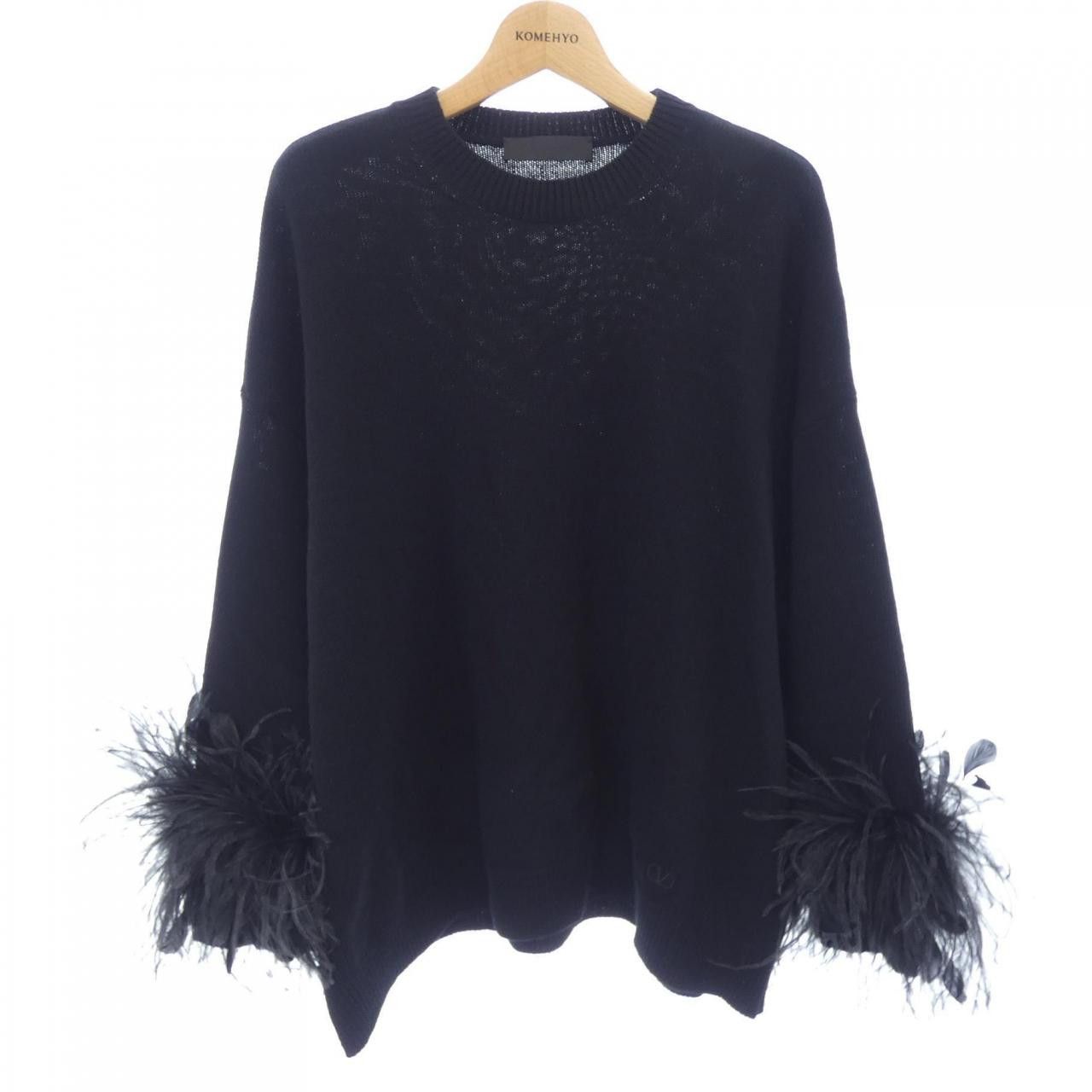 Valentino Valentino Valentino Knitwear Textile Tops DUTY FREE for USA Size ONE SIZE - 1 Thumbnail
