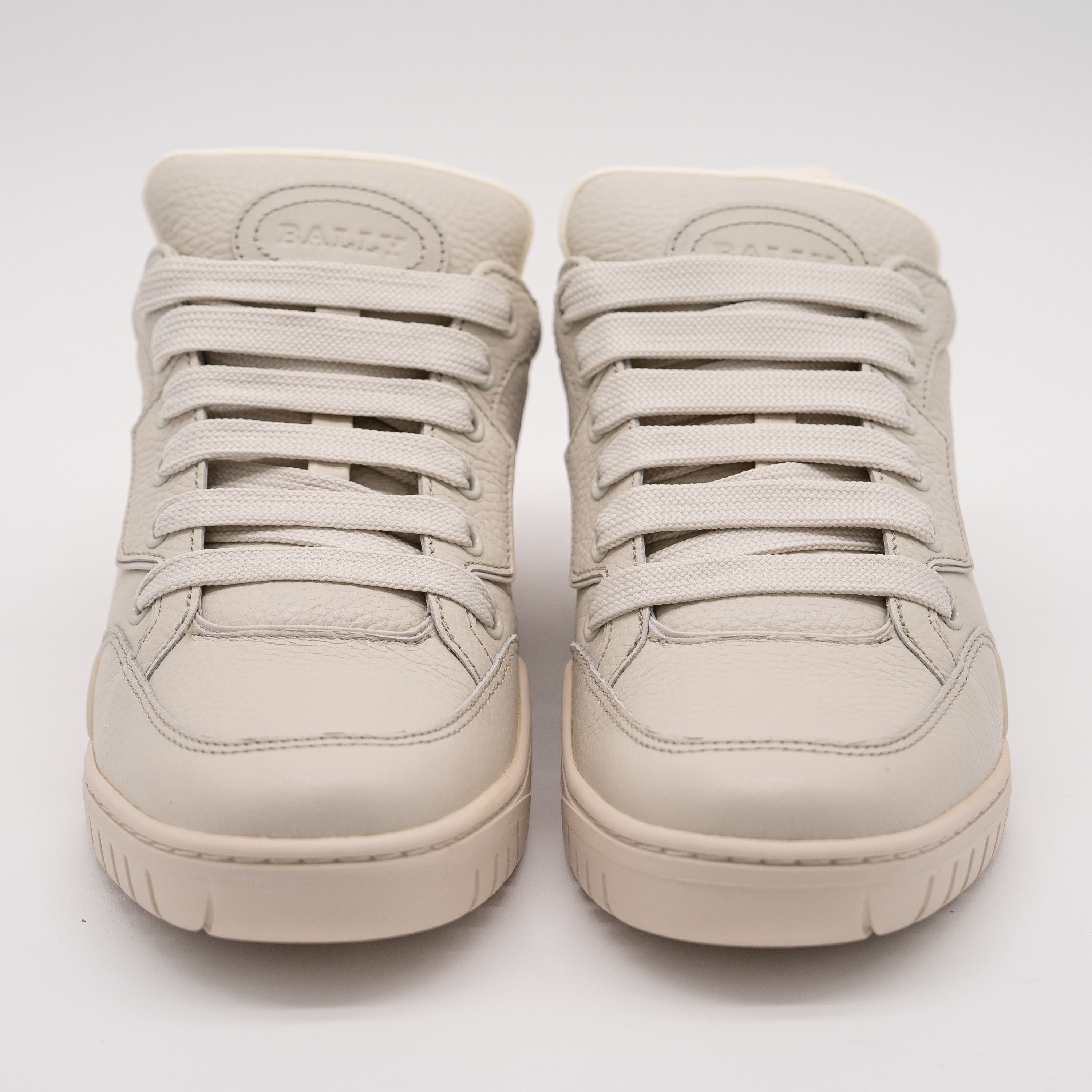 Bally 9.5 Bally Kiro Dusty White Leather Sneakers Beige Size US 9.5 / IT 39.5 - 2 Thumbnail