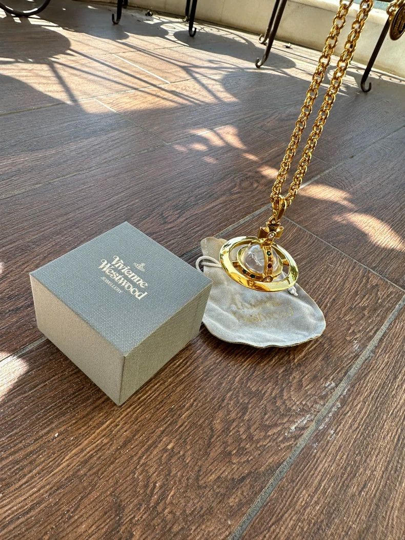 Vivienne Westwood Vivienne Westwood Large Saturn Necklace Size ONE SIZE - 5 Thumbnail