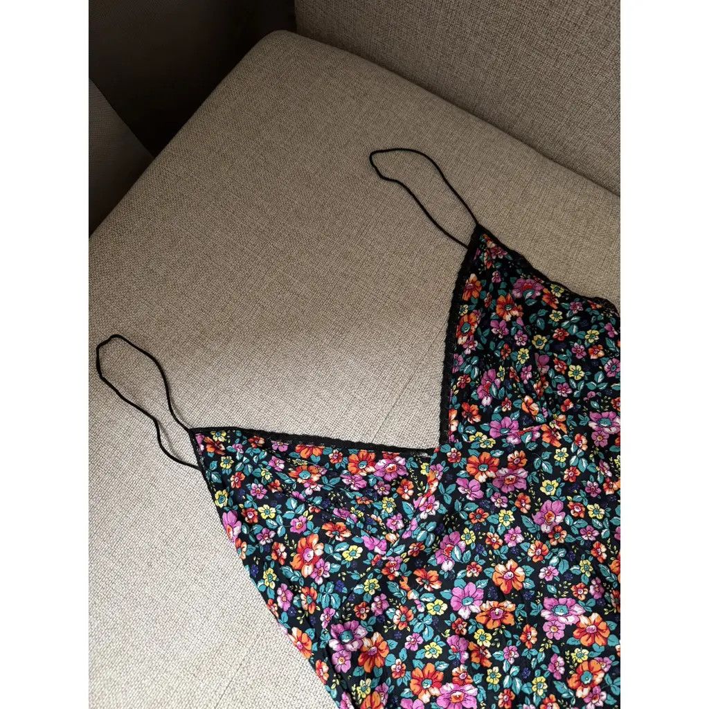 Dolce & Gabbana Dolce Gabbana Floral Lace Trim Slip Dress Size IT 42 Size M / US 6-8 / IT 42-44 - 3 Thumbnail