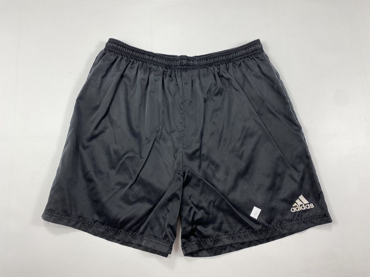 Adidas 🔥LASTDROP🔥 #4 Vintage Adidas Graphite Black Nylon Shorts Size US 34 / EU 50 - 3 Thumbnail