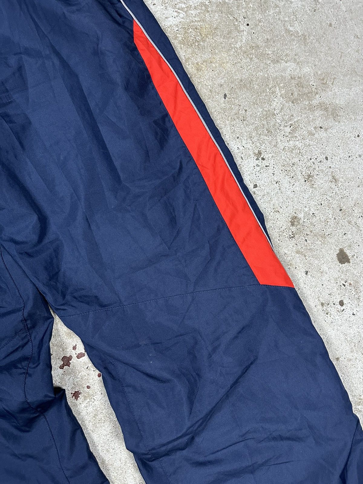 Nike Vintage Y2K Nike Navy Track Pants Swoosh Size US 32 / EU 48 - 13 Thumbnail