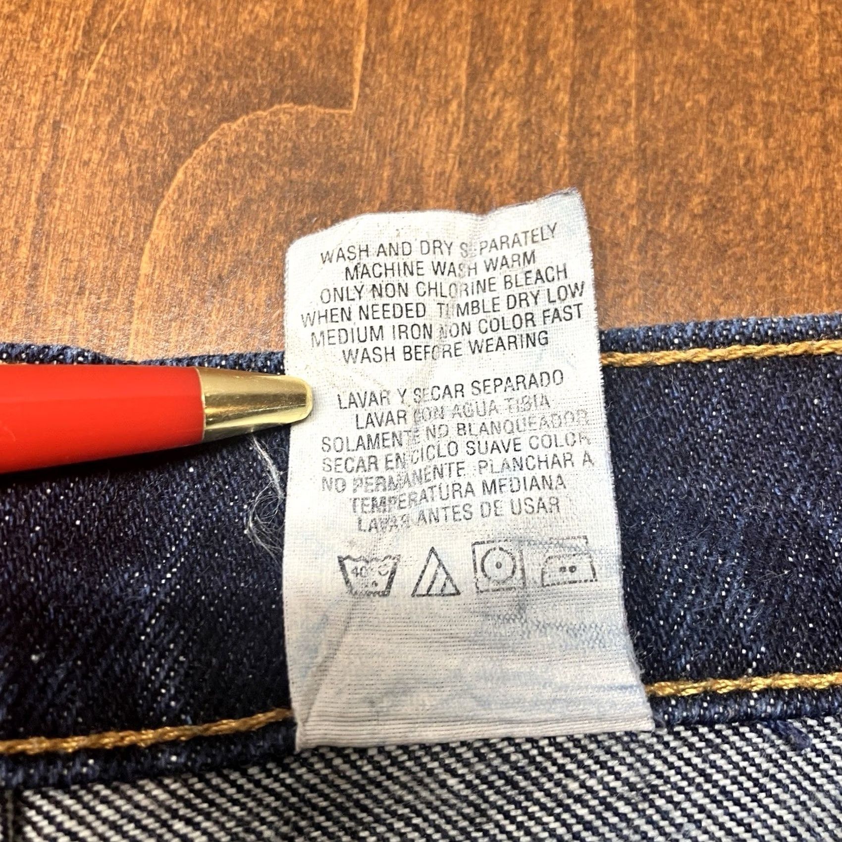 Jordache VINTAGE Jordache Jeans Womens 27 Dark Blue Flare Leg Wash Denim Mid Rise Size 27x31 Size 27" / US 4 / IT 40 - 5 Thumbnail