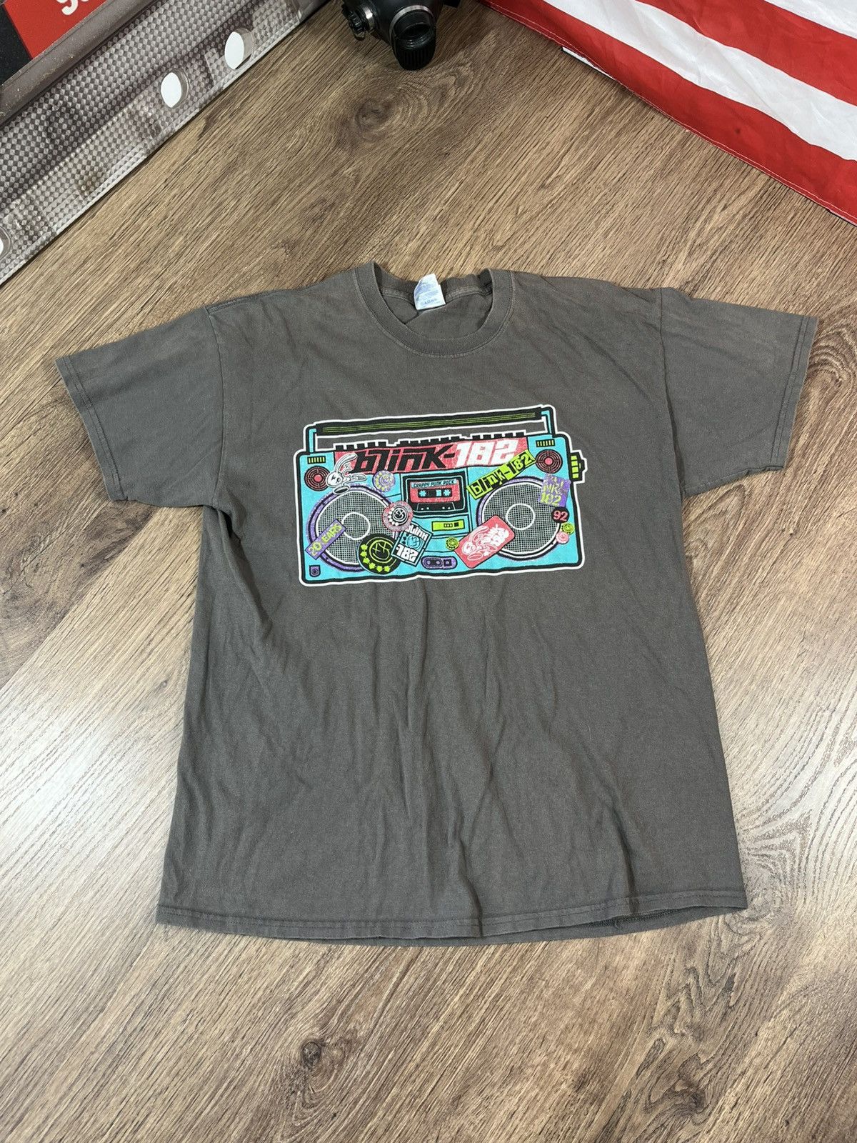 Band Tees Blink-182 2012 Tour T Shirt Crappy Punk Rock Band Size US L / EU 52-54 / 3 - 1 Thumbnail