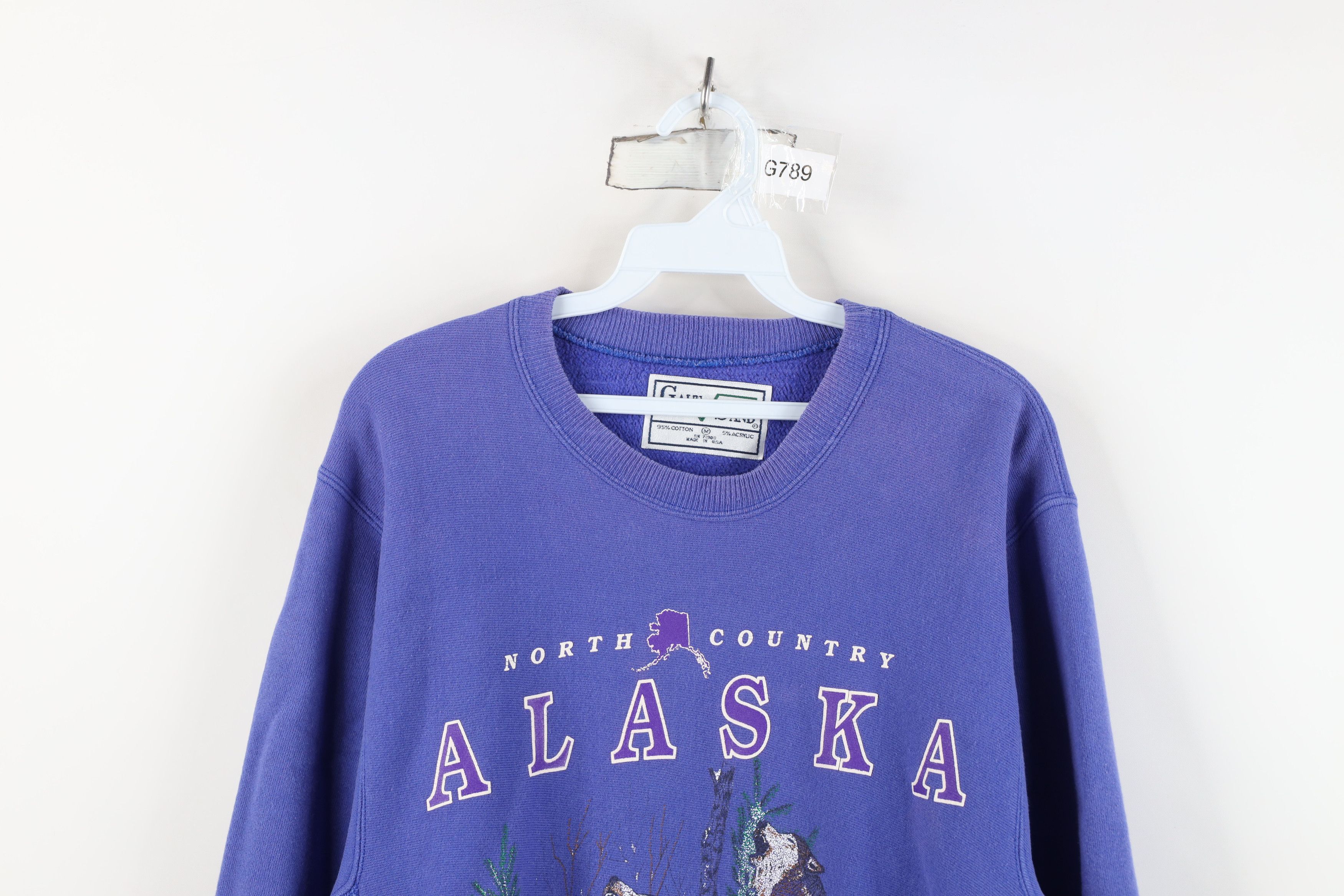 Vintage Vintage 90s Streetwear Alaska Wolf Crewneck Sweatshirt USA Size M / US 6-8 / IT 42-44 - 2 Thumbnail