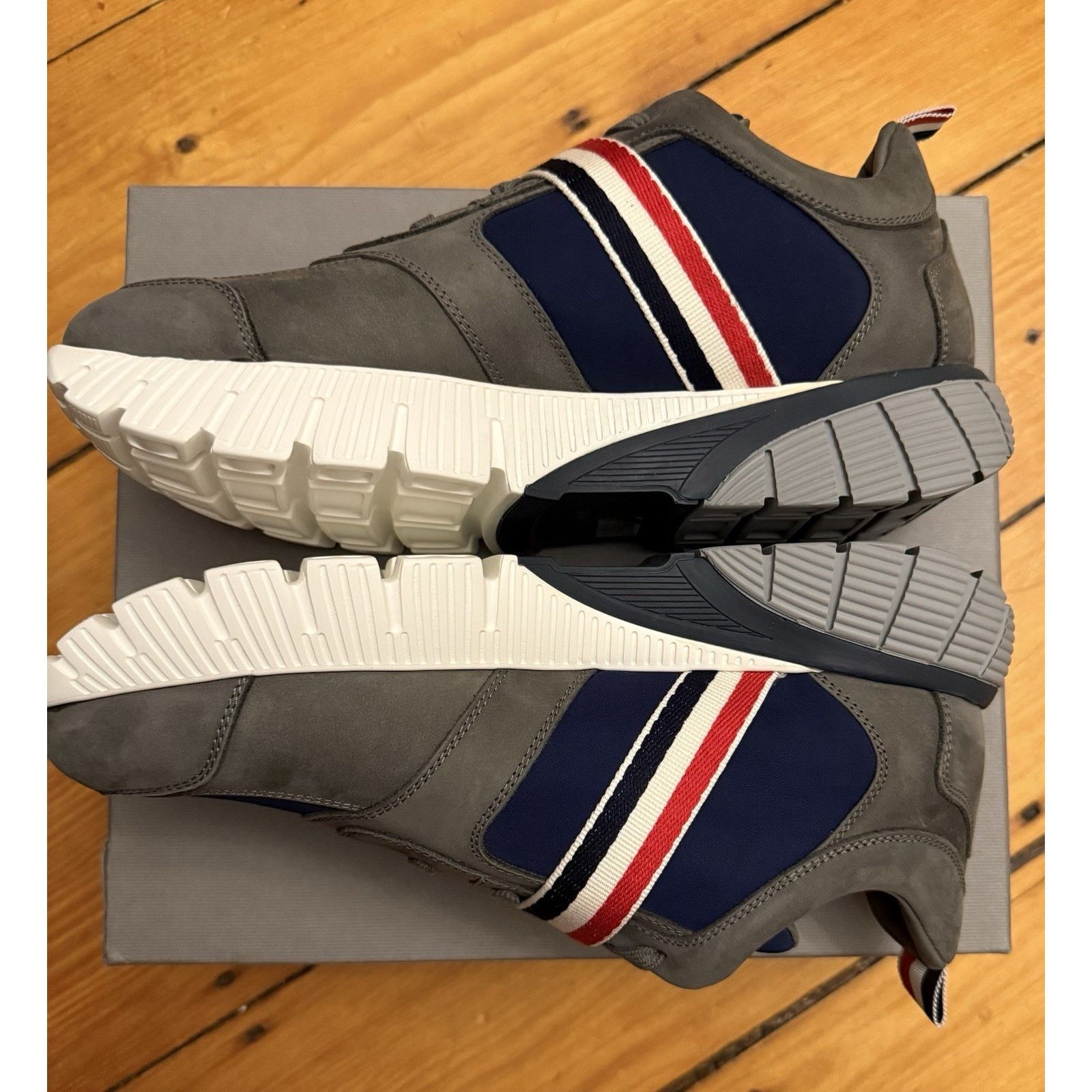Thom Browne New In Box $900 Thom Browne Suede Sneakers US 9.5, Italy Size US 9.5 / EU 42-43 - 4 Thumbnail