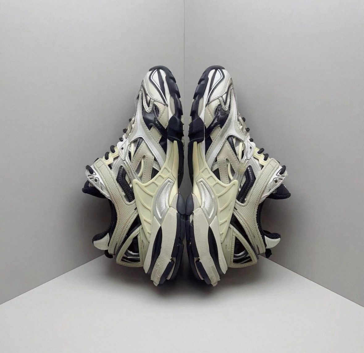 Balenciaga Balenciaga Track 2 Size US 5.5 / EU 38 - 6 Thumbnail