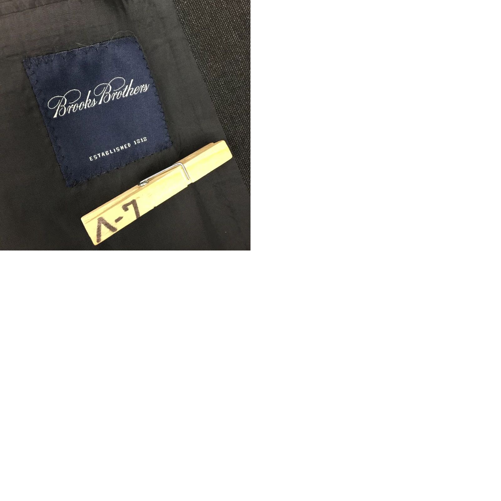 Brooks Brothers VINTAGE not (Wait) Size 42R - 9 Thumbnail