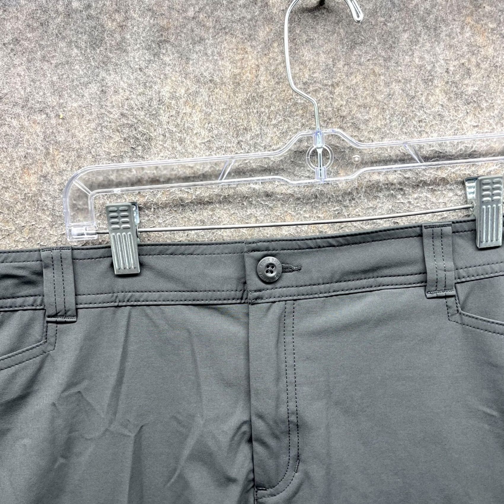 Eddie Bauer VINTAGE? No. (Skip) Eddie Bauer Skirt Womens 16 Gray Stretch Hiking Outdoor Travel Pockets Casual Size 38" / US 16 / IT 52 - 7 Thumbnail