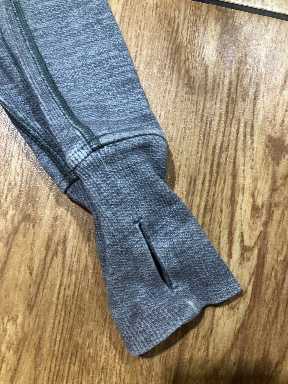 Lululemon Vintage Lululemon Streetwear Full Zip Hoodie Size 6 Size M / US 6-8 / IT 42-44 - 5 Thumbnail