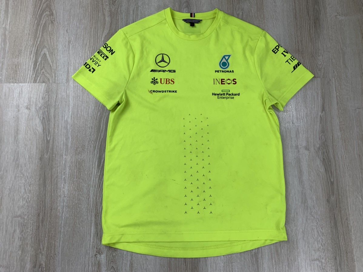 Tommy Hilfiger Mens t shirt Tommy Hilfiger AMG Petronas Formula1 Size S Size US S / EU 44-46 / 1 - 2 Thumbnail