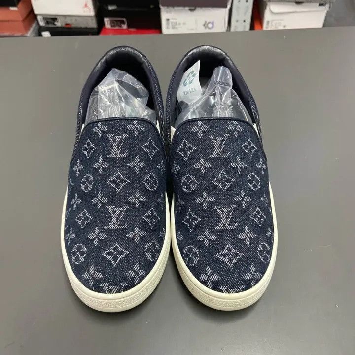 Louis Vuitton Louis Vuitton Blue Denim Slip-On Casual Sneakers -2508 Size US 5 / EU 37 - 2 Thumbnail