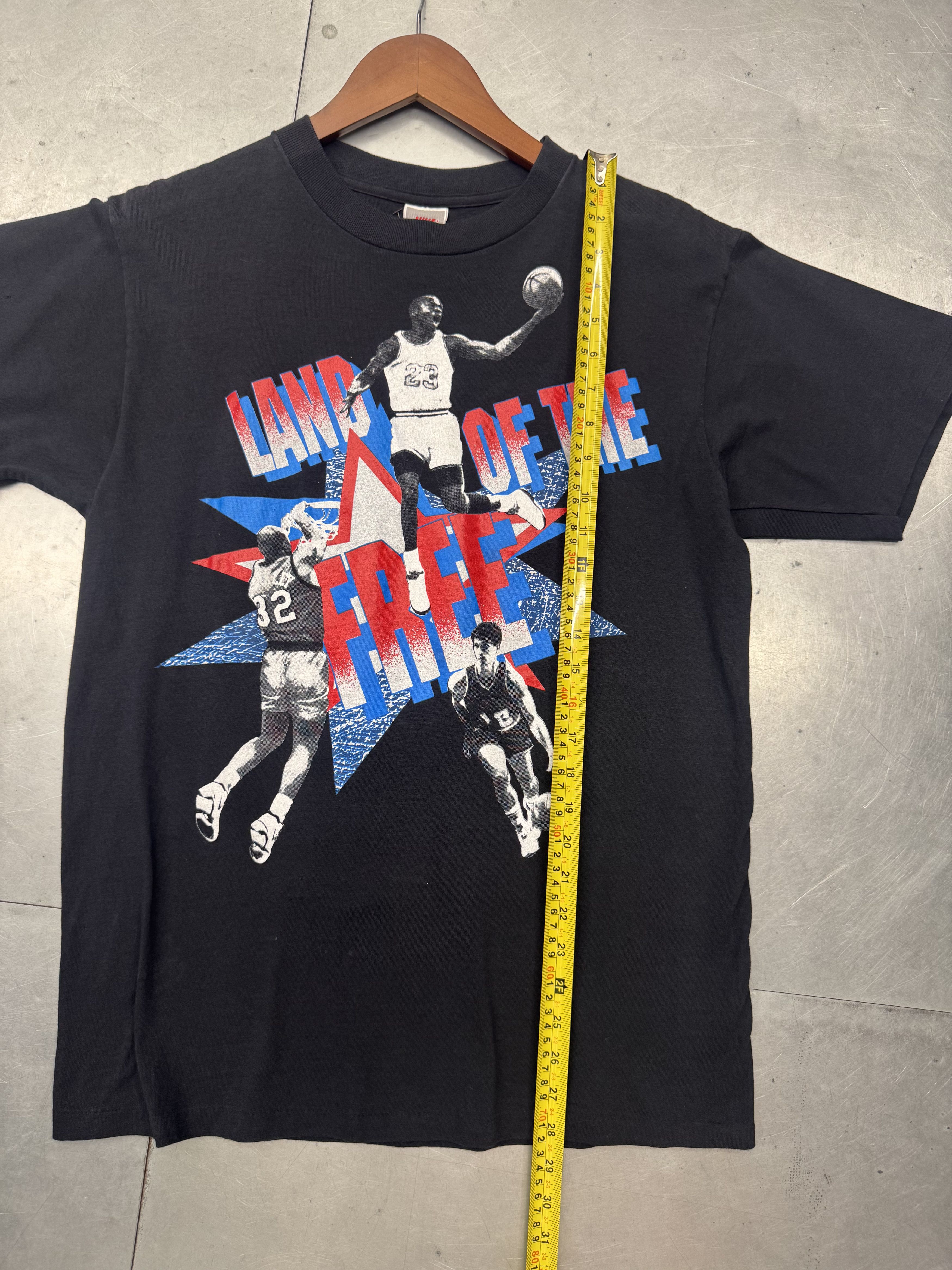 Nike Nike NBA Tshirt Size US L / EU 52-54 / 3 - 5 Thumbnail