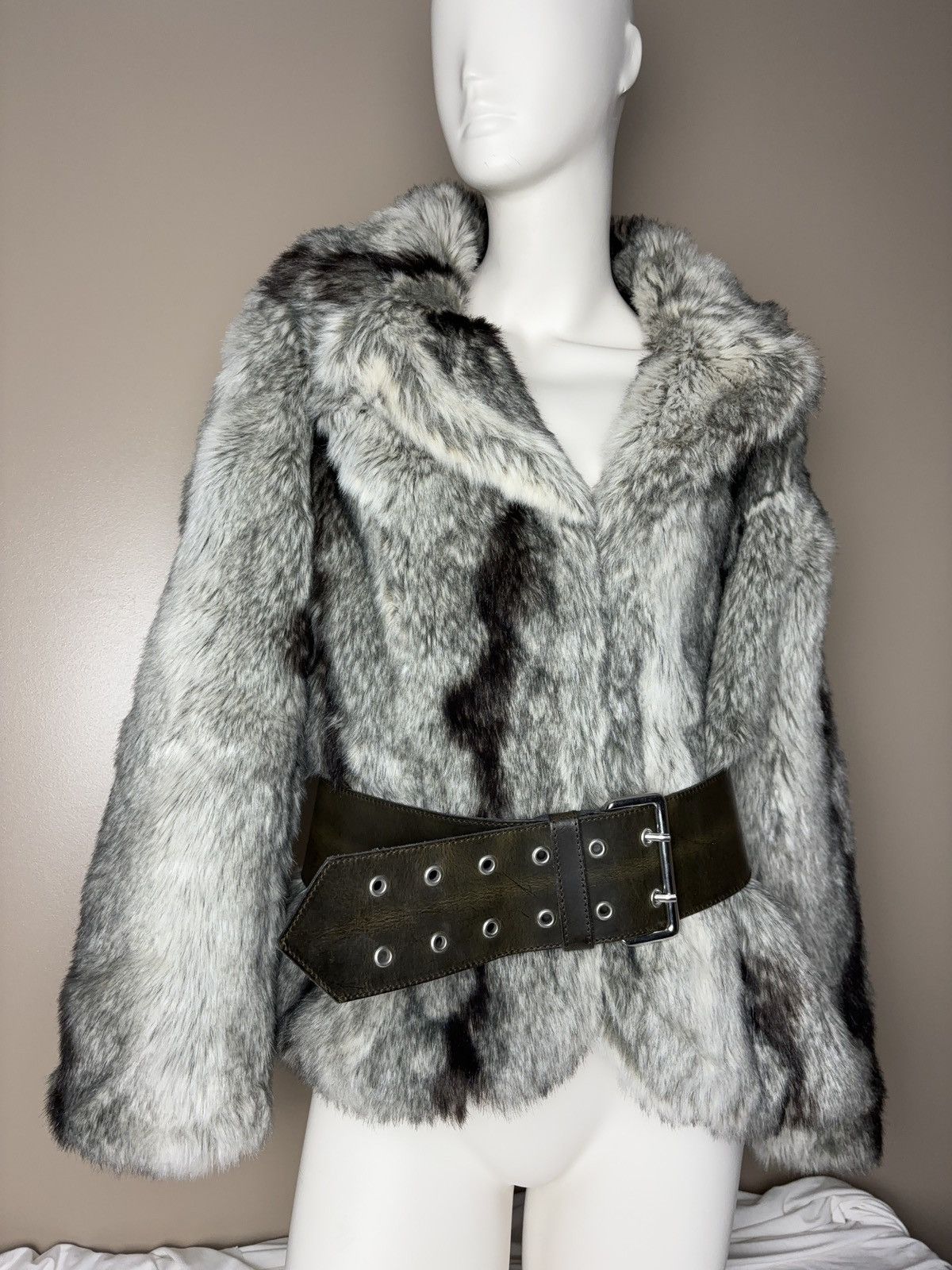 Vintage Vintage amazing faux fur coat fluffy opium coat Size L / US 10 / IT 46 - 8 Thumbnail