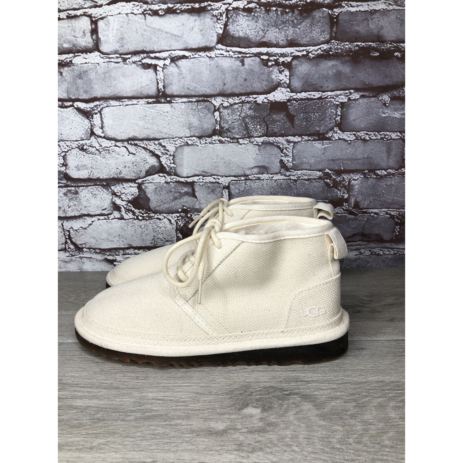 Ugg UGG Neumel Natural White Ankle Lace Up Chukka Boots Men’s Sz Size US 7 / EU 40 - 23 Thumbnail