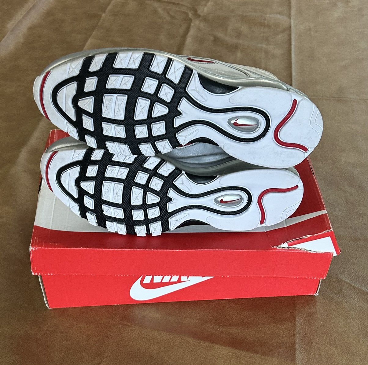 Nike Nike Air Max 97 (2018) Silver White (AT5458-100)! Size US 9.5 / EU 42-43 - 4 Thumbnail