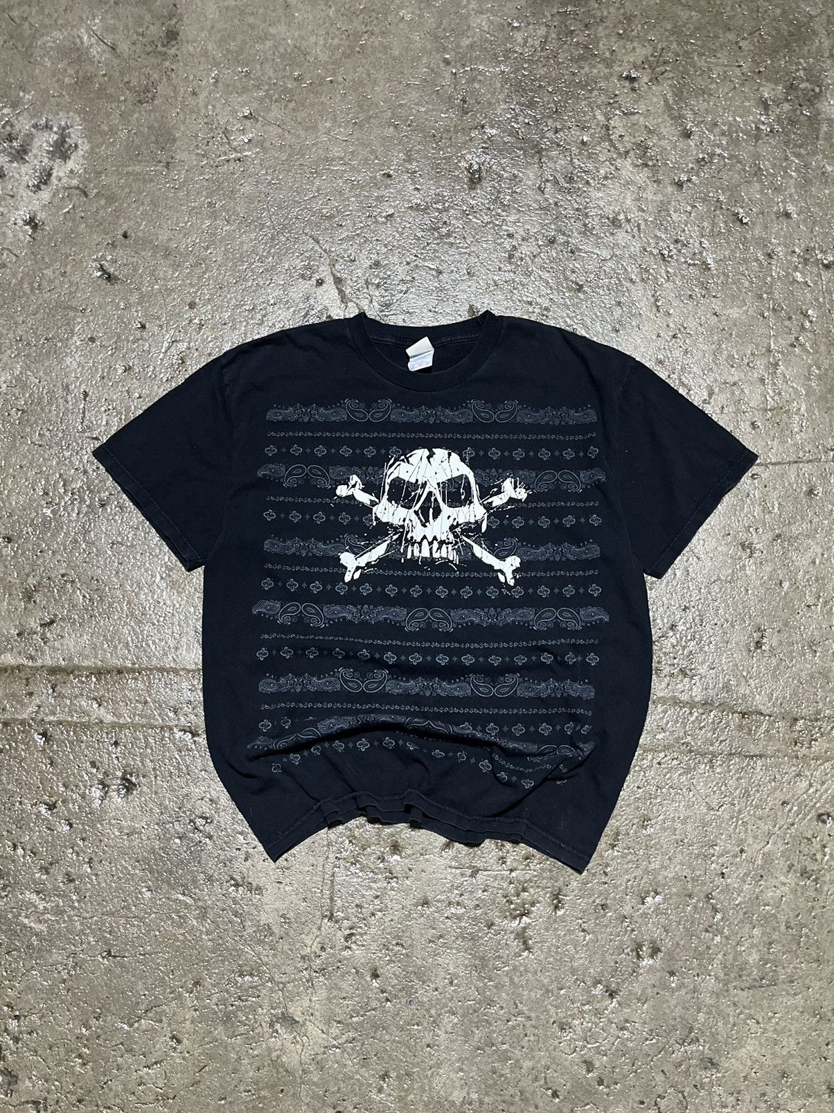 T-shirt Vintage Avirex Style Y2K/Affliction - Motif Brodé Crâne & Poker, Taille XL, Noir - Occasion Parfait état