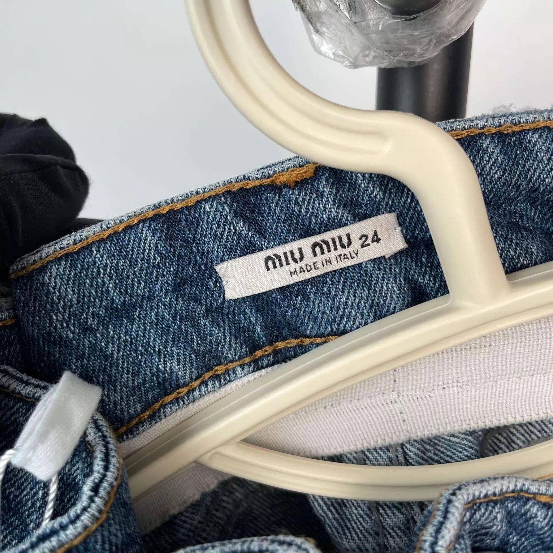 Miu Miu MIU MIU 95 New Blue Jeans 24 Size 24" / US 00 / IT 34 - 5 Thumbnail