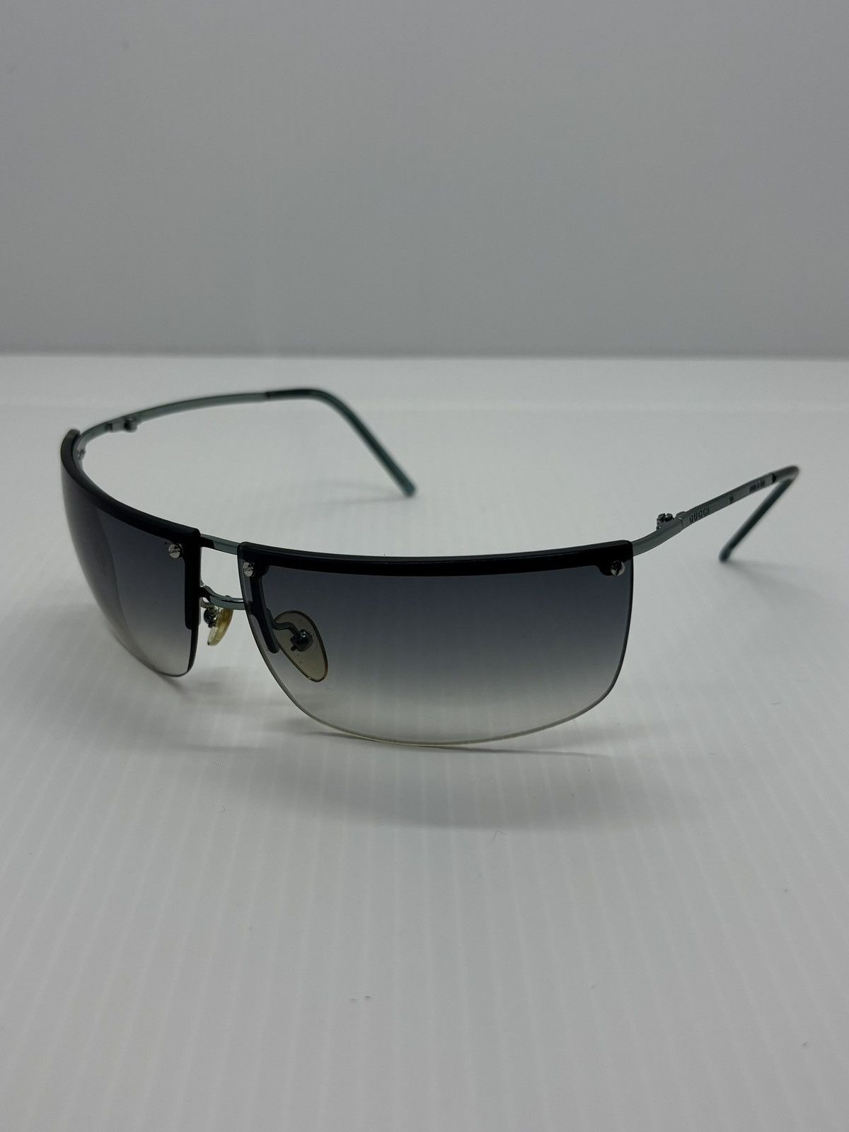 Gucci Aw2000 Gucci Tom Ford Rimless Rhinestones Shield Sunglasses Size ONE SIZE - 4 Thumbnail