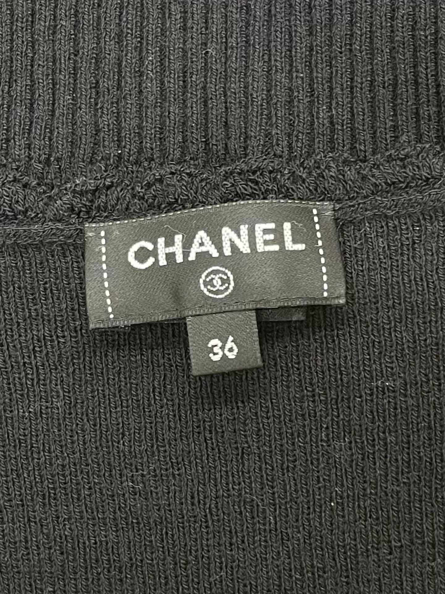 Chanel Chanel 24K Black Wool Logo Vest Size 36 Near New Size XS / US 0-2 / IT 36-38 - 4 Thumbnail