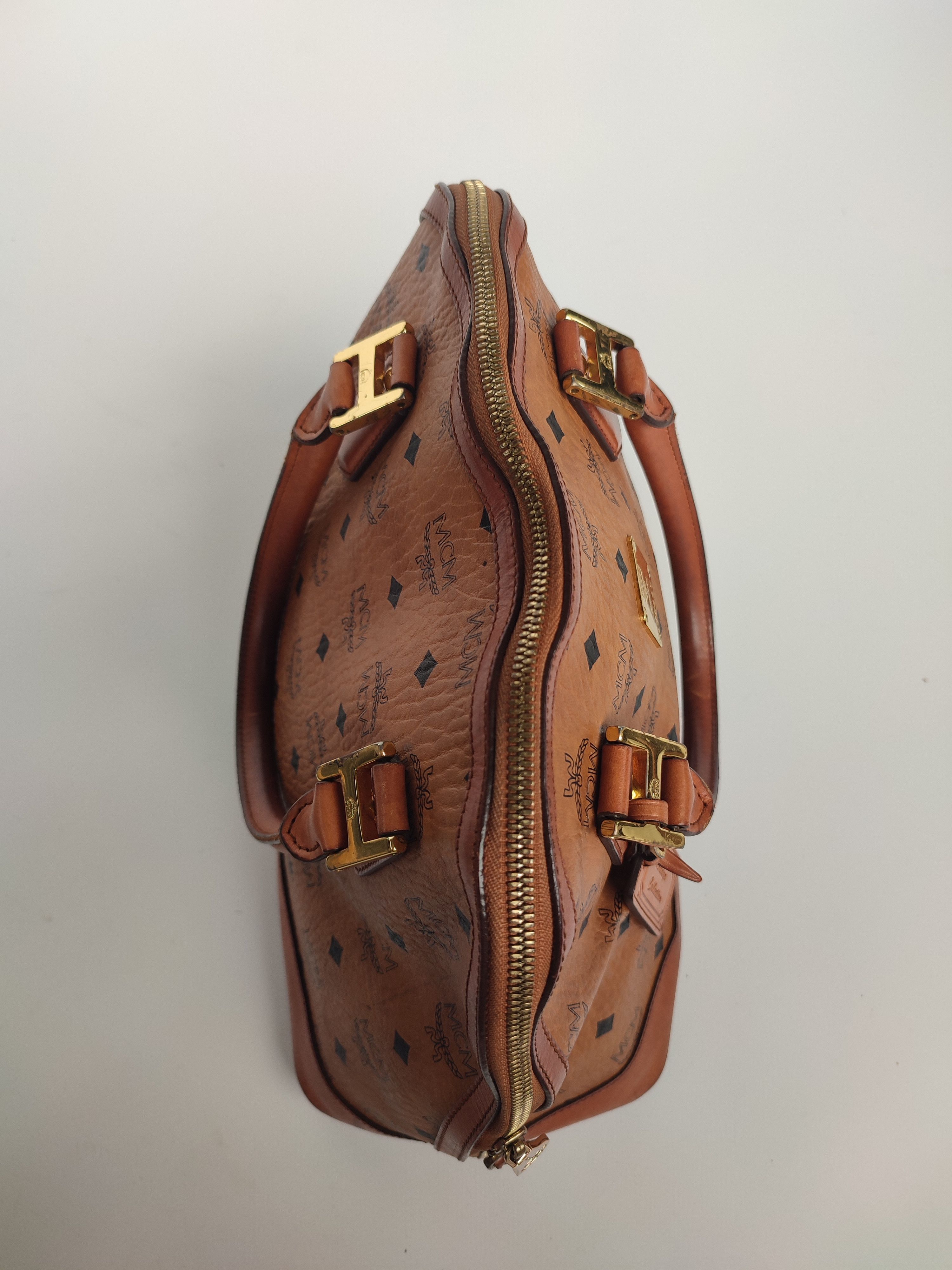 MCM AUTHENTIC MCM COGNAC HERITAGE ALMA HANDBAG Size ONE SIZE - 9 Thumbnail