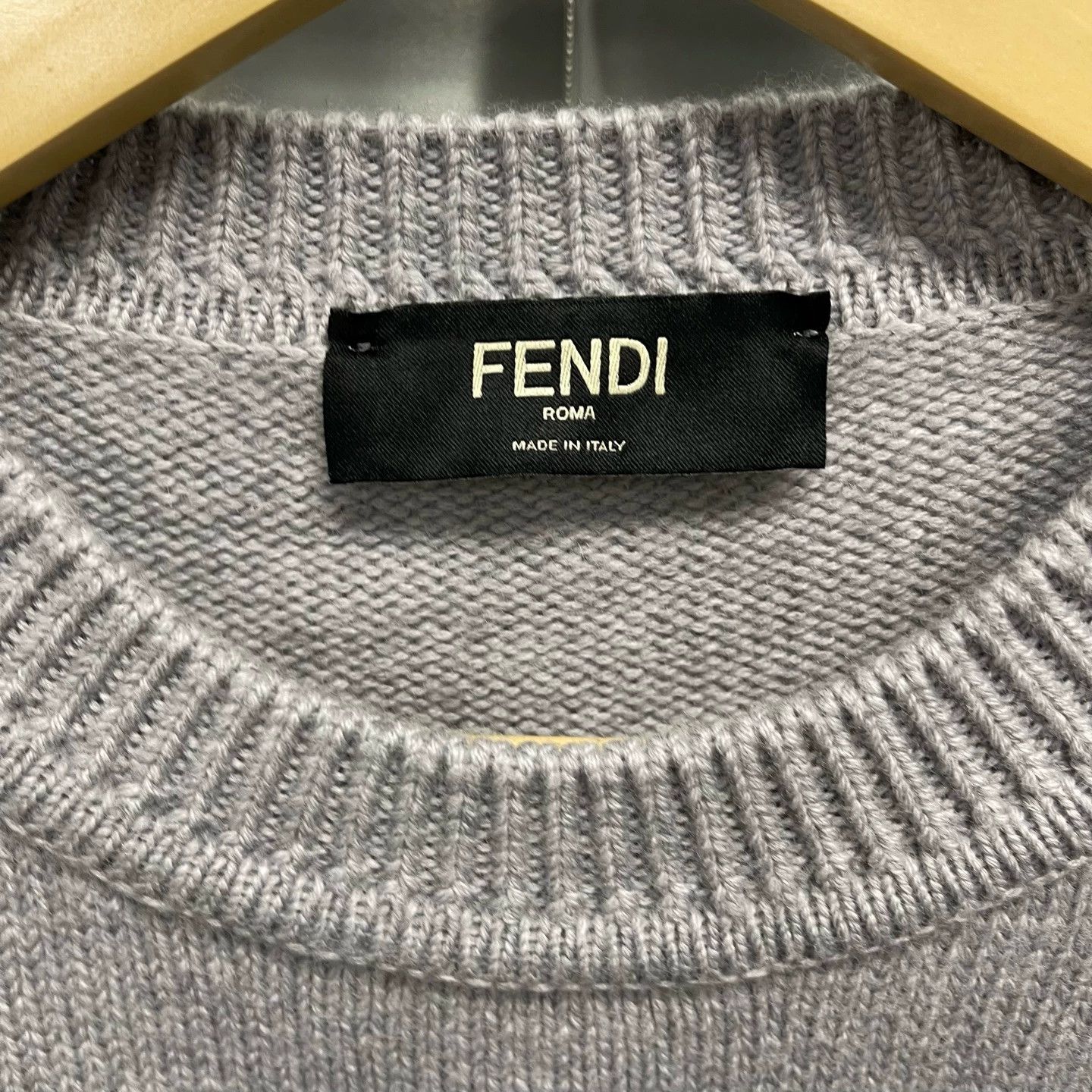 Fendi Fendi Gray Embossed Double F Logo Knit Sweater 48 Size US M / EU 48-50 / 2 - 3 Thumbnail