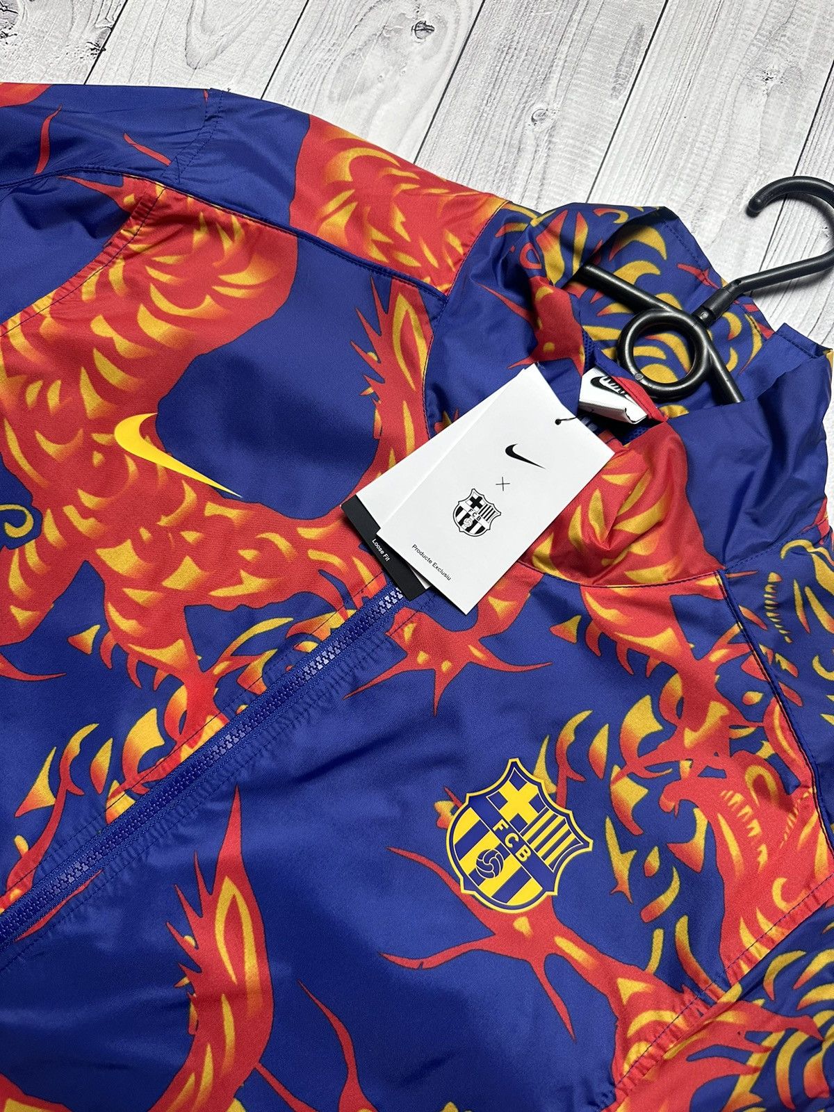 Nike Barcelona Nike tracksuit multicolor rare hawai rare size XL Size US XL / EU 56 / 4 - 3 Thumbnail