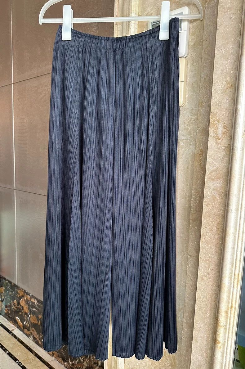 Other Issey Miyake size:3 Blue pleated pants Size 42" / US 20 - 1 Thumbnail
