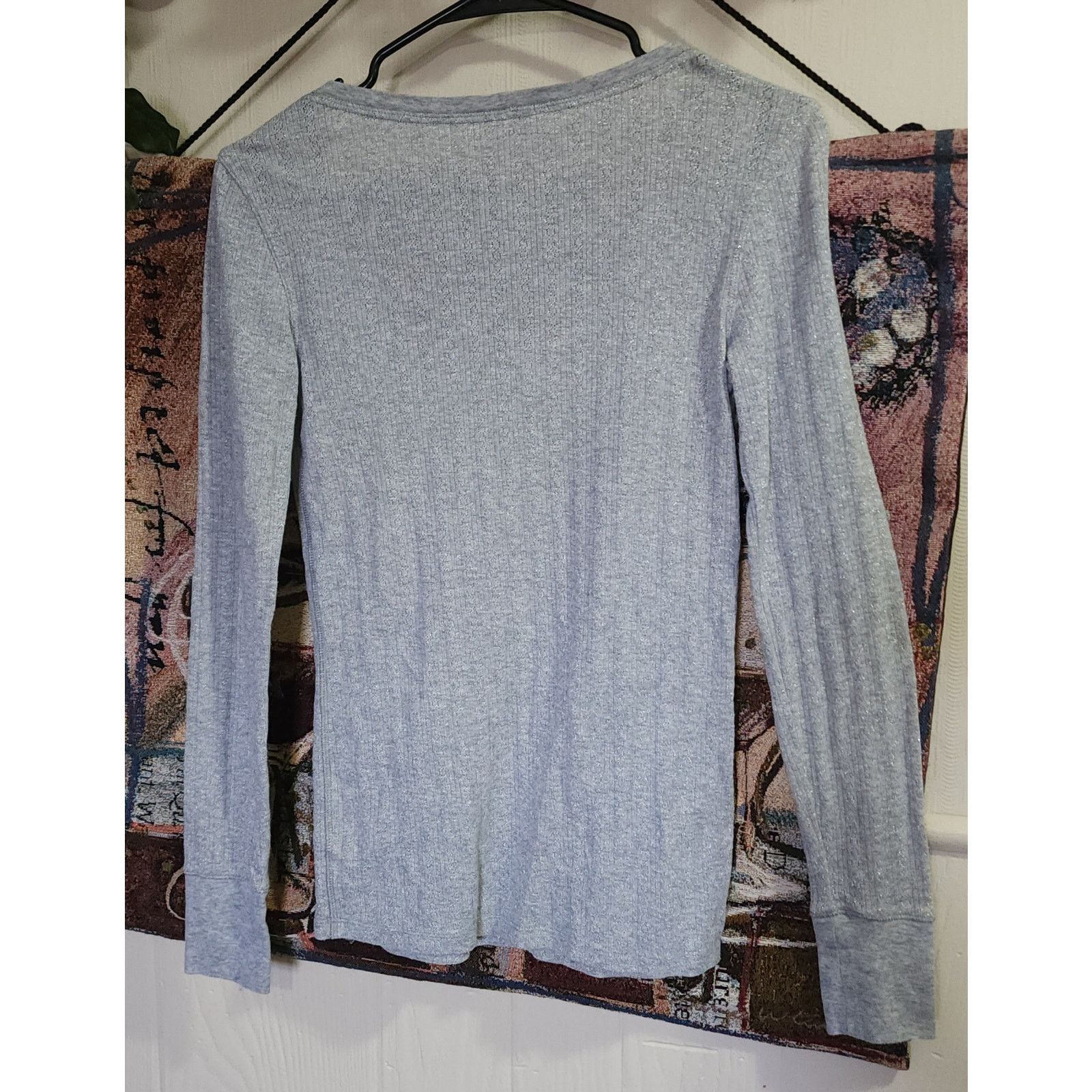 Victoria's Secret Victoria’s Secret Sparkly Henley Knit Top Gray size S/P Size S / US 4 / IT 40 - 2 Thumbnail