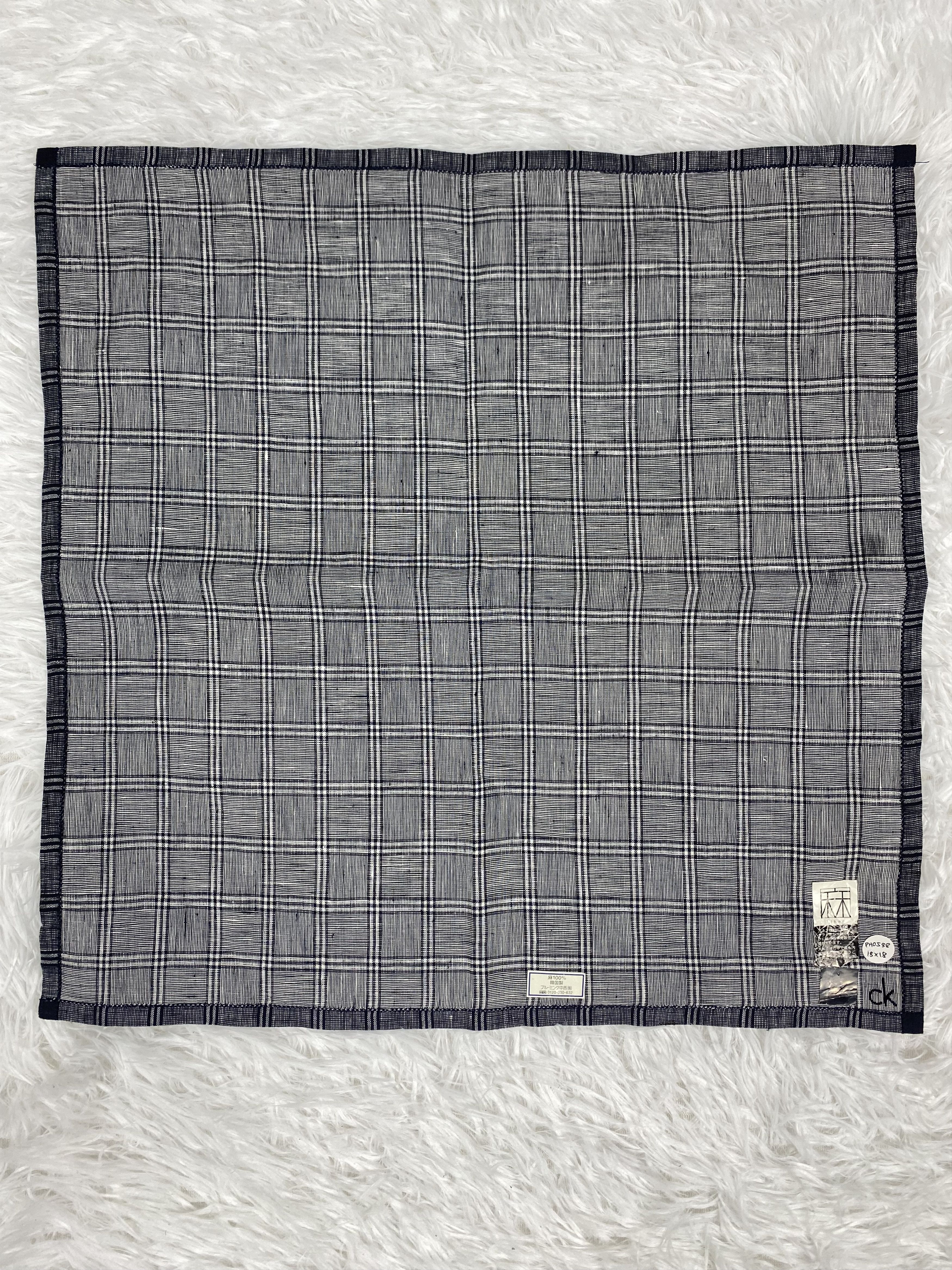 Calvin Klein Vintage Calvin Klein Handkerchief Neckerchief PH0588 Size ONE SIZE - 4 Thumbnail