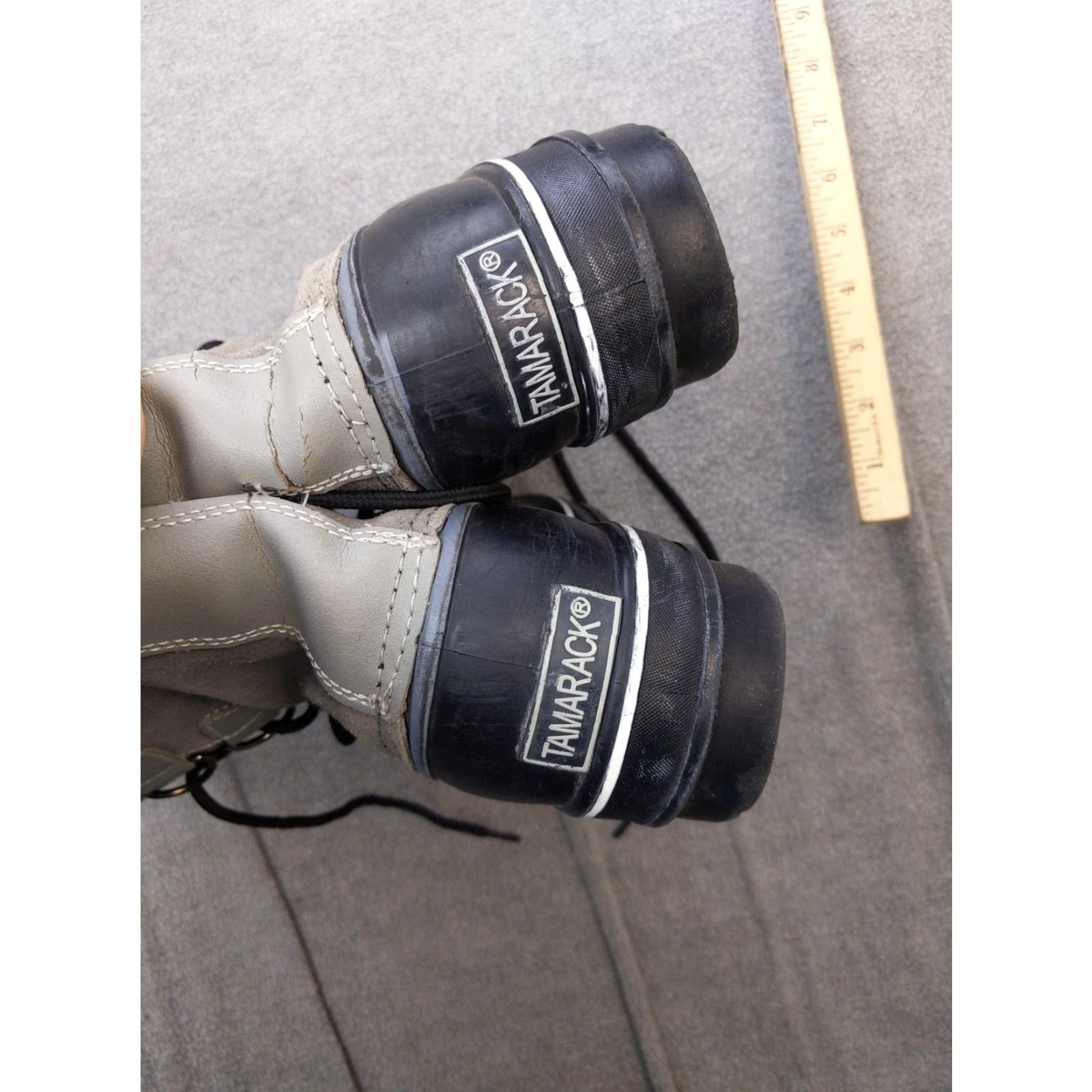 Vintage Tamarack Snow Boots Womens Mid-Calf Gray Suede Faux Fur Lace Up Size 10 Winter Non-Slip Insulated Size US 10 / IT 40 - 4 Thumbnail