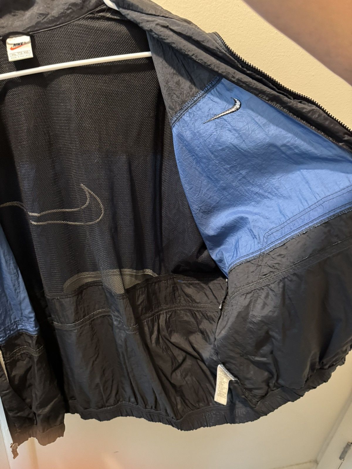 Nike Vintage Nike Windbreaker Jacket Size US XXL / EU 58 / 5 - 6 Thumbnail