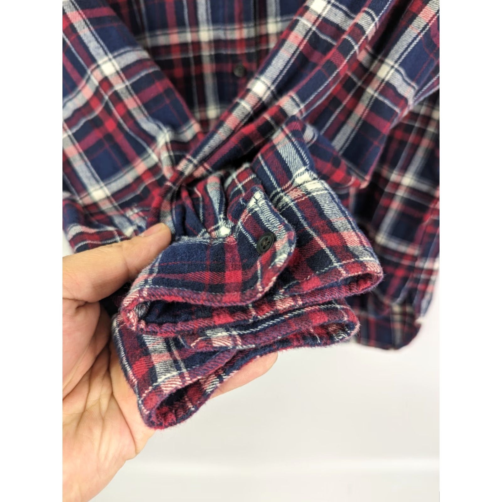 Uniqlo Uniqlo Shirt Women’s Medium Blue Red Plaid Long Sleeve Button Up Flannel Cotton Size M / US 6-8 / IT 42-44 - 3 Thumbnail