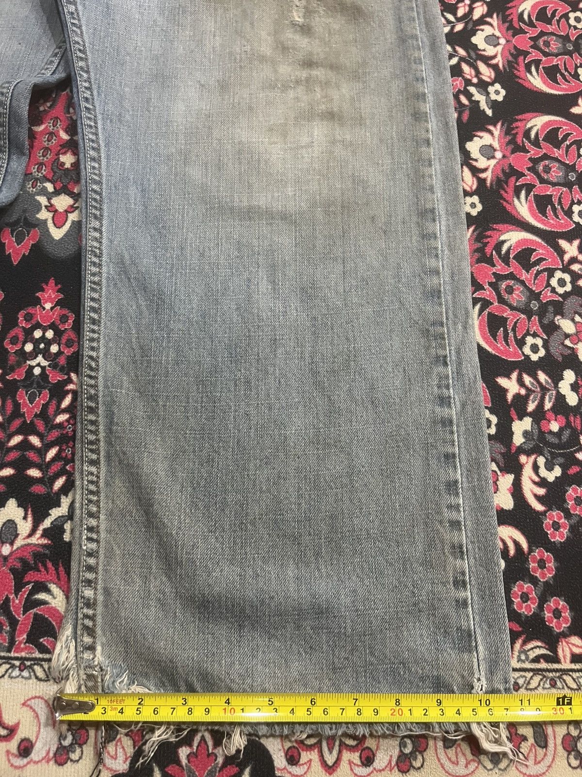 Levi's Vintage Levi’s 569 Light Rusty Blue Distressed Loose Jeans Size US 38 / EU 54 - 16 Thumbnail