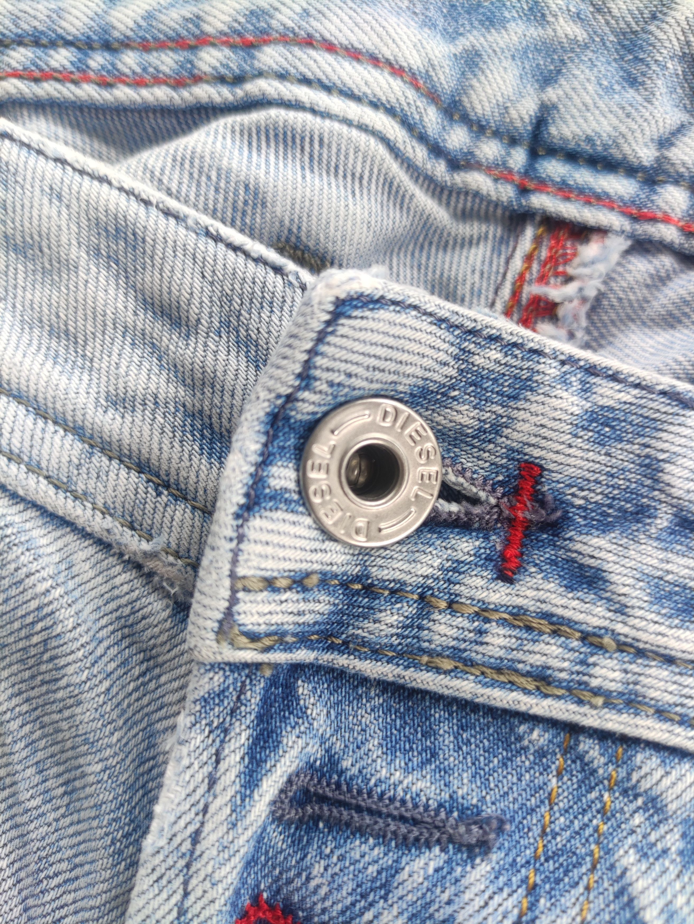 Diesel Vintage Diesel Button Jean Baggy Distressed Faded Denim Size US 36 / EU 52 - 6 Thumbnail
