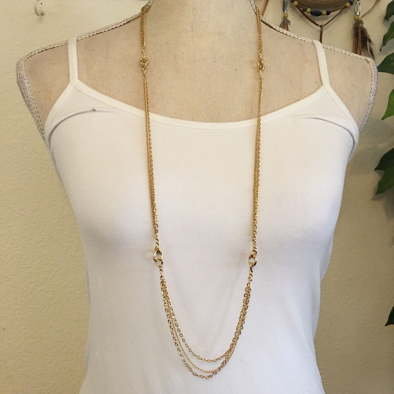 Vintage Vintage shiny gold multi strand chain necklace Size ONE SIZE - 1 Thumbnail