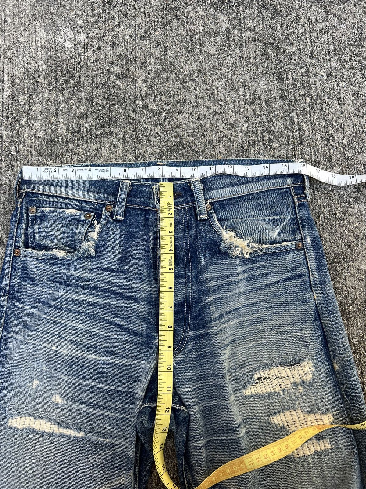 Levi's Vintage Clothing × Vintage Vintage 2005 LVC Levi’s 501 E Trashed Denim Selvedge Jeans Size US 32 / EU 48 - 3 Thumbnail