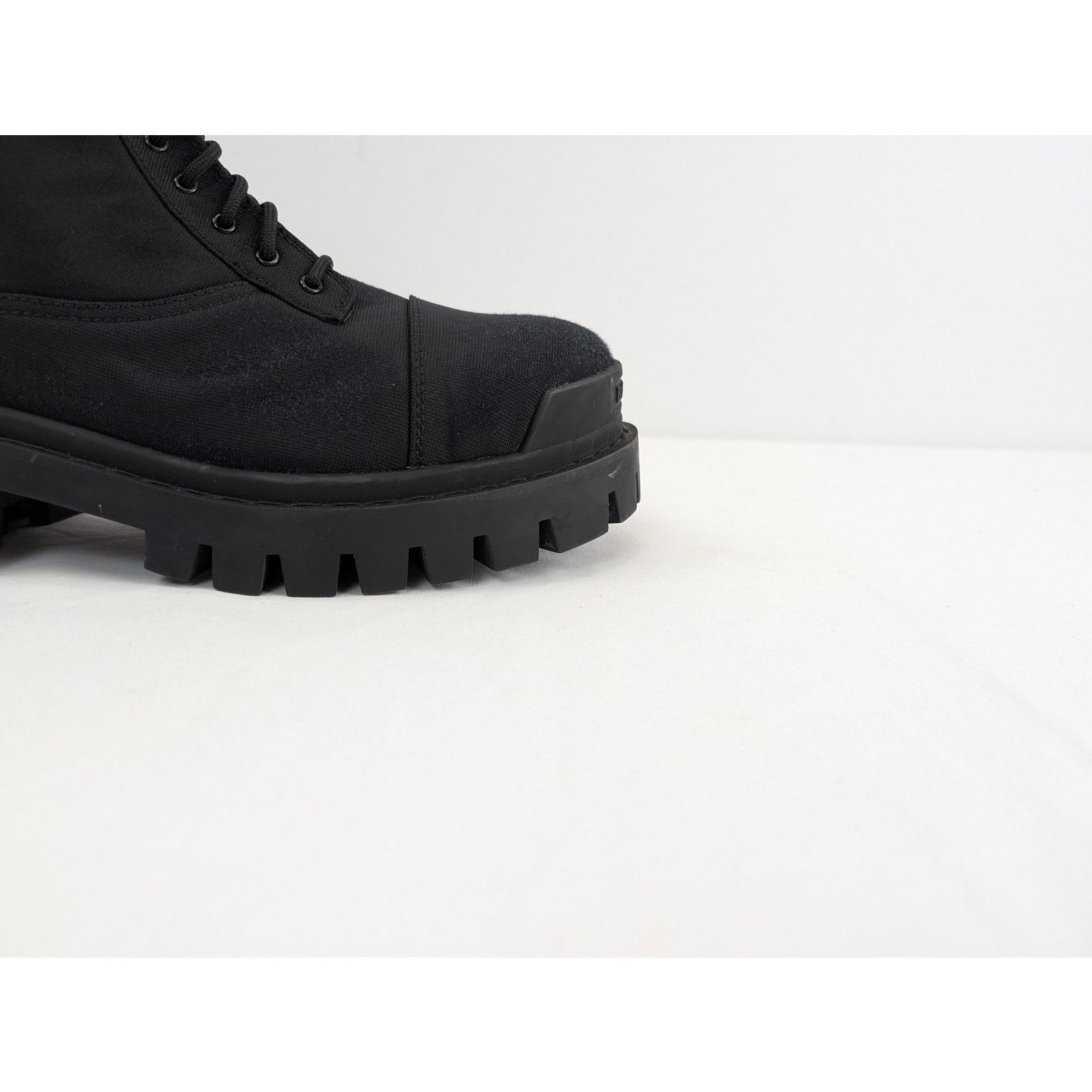 Balenciaga o1rshd1 Nylon Canvas/Used Effect New Combat Strike Boots Size US 12 / EU 45 - 4 Thumbnail