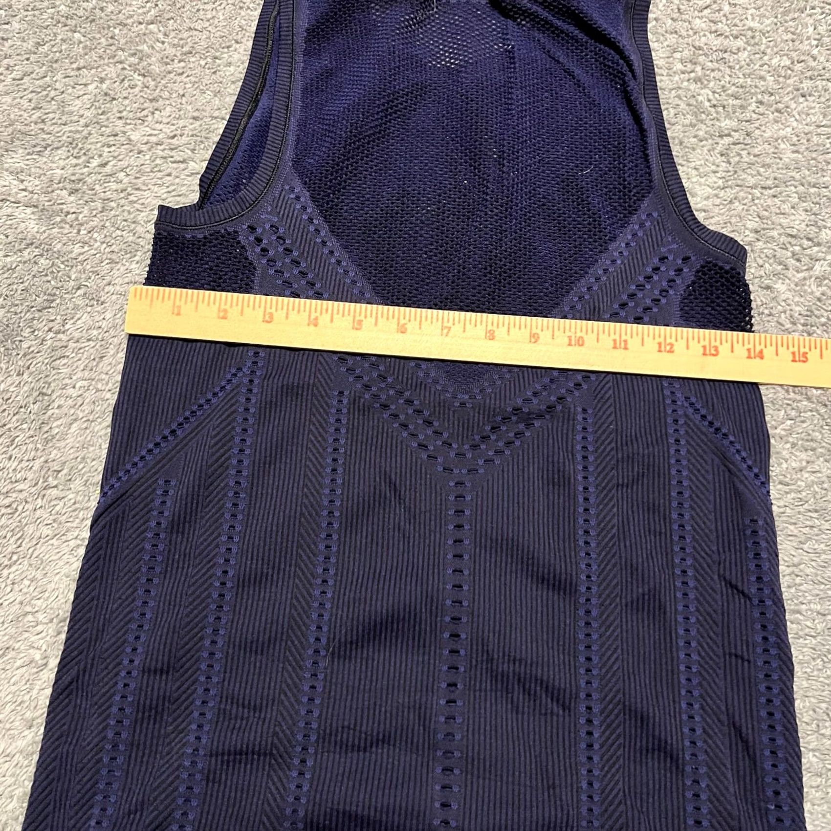 Athleta Athleta Tank Shirt Womens Small Oxygen Poseidon Blue 556414 Size S / US 4 / IT 40 - 6 Thumbnail