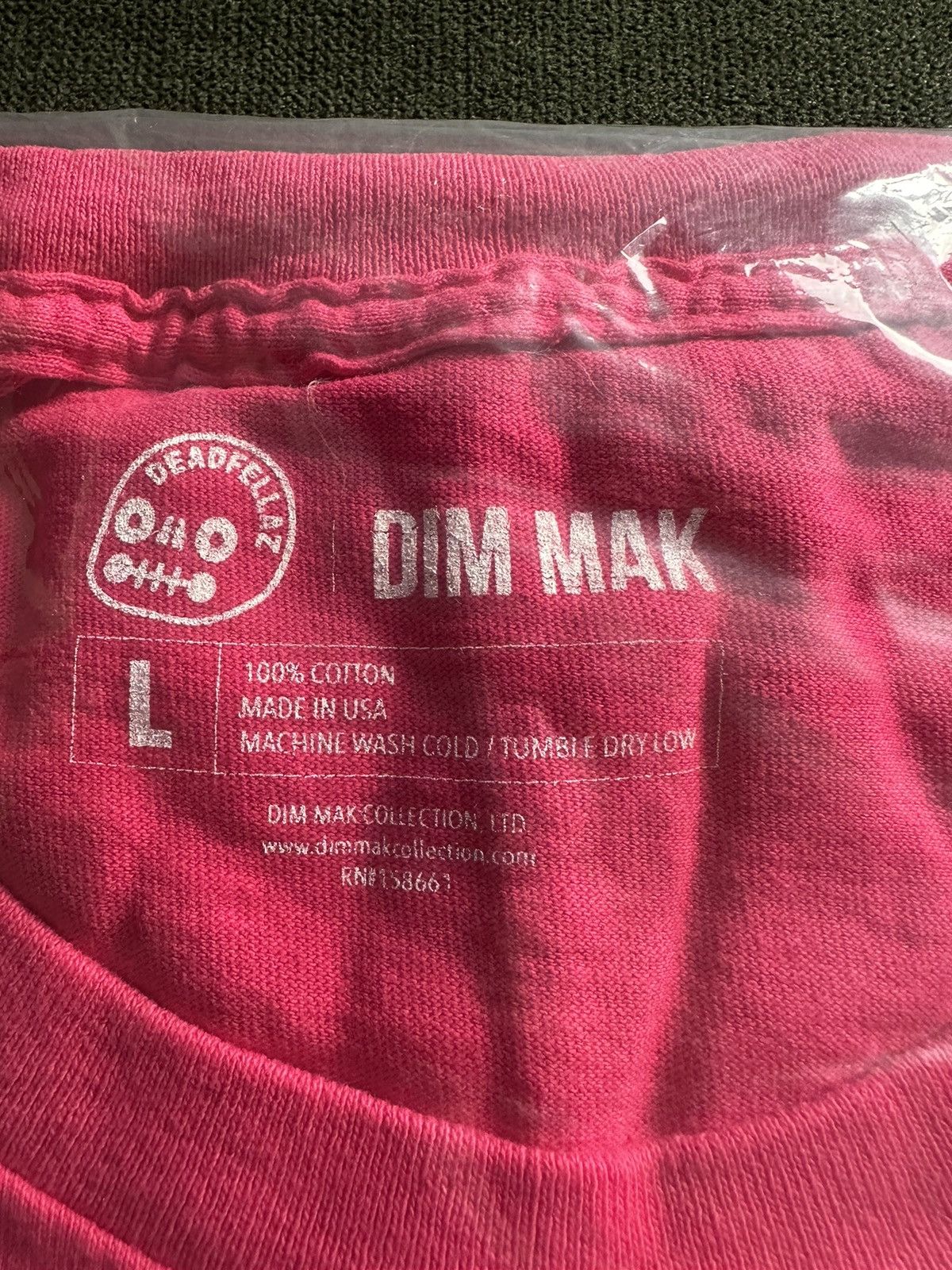 Other Dim Mak x Deadfellaz Deadfellaz Triplets Tee Fuschia Size US L / EU 52-54 / 3 - 2 Thumbnail