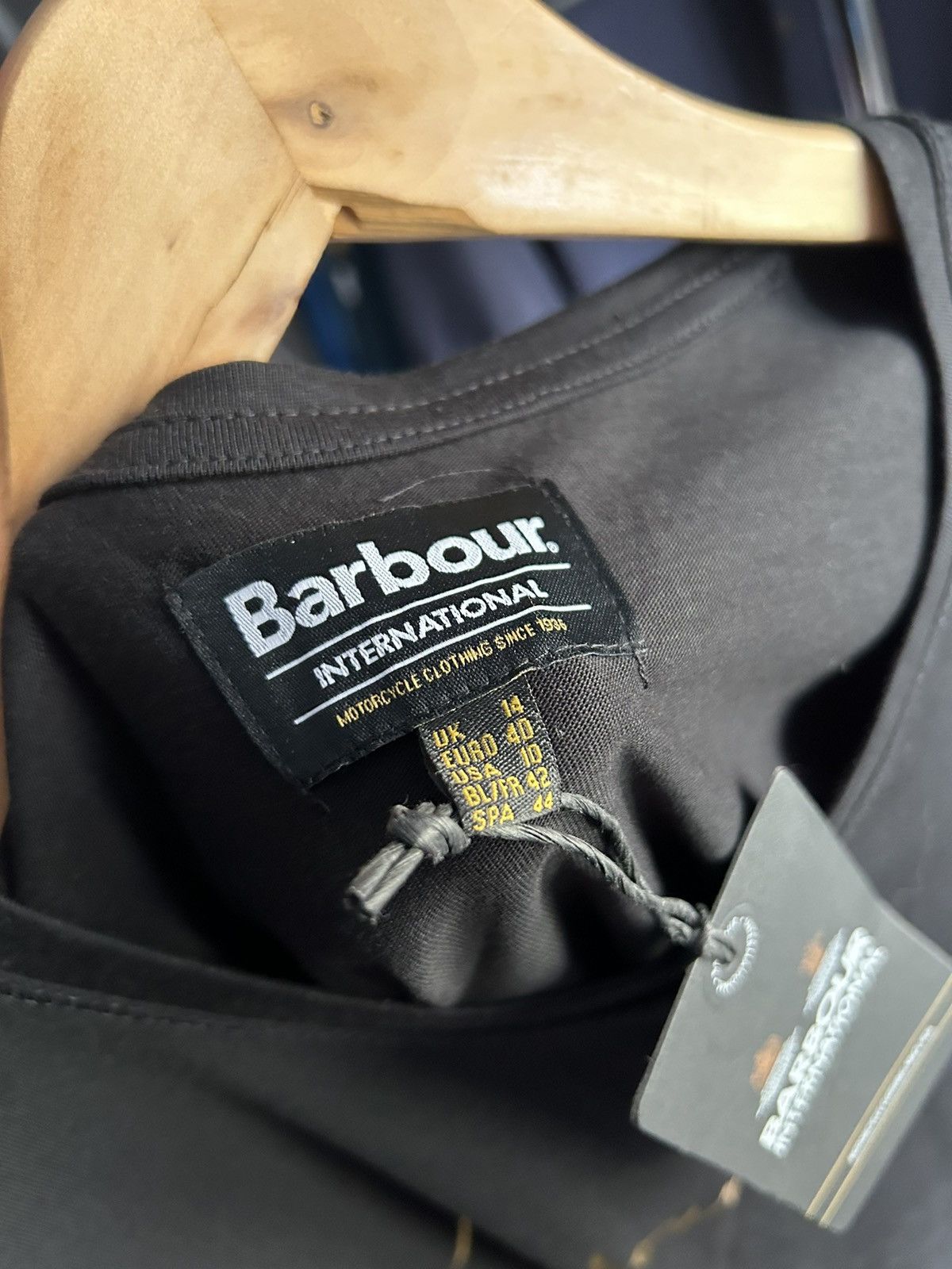 Barbour Barbour international long sleeve Size L / US 10 / IT 46 - 7 Thumbnail