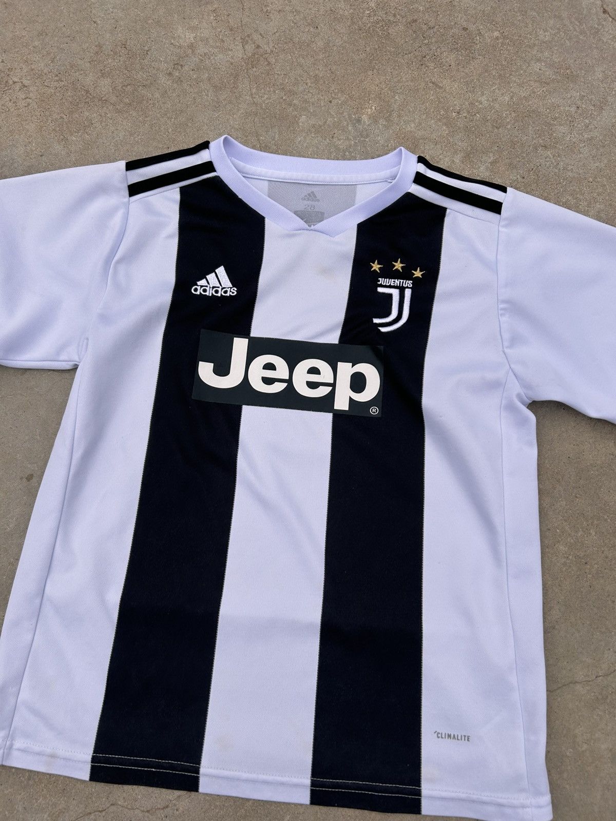 Adidas Cristiano Ronaldo Adidas Juventus 18/19 Home Jersey Size US XS / EU 42 / 0 - 2 Thumbnail