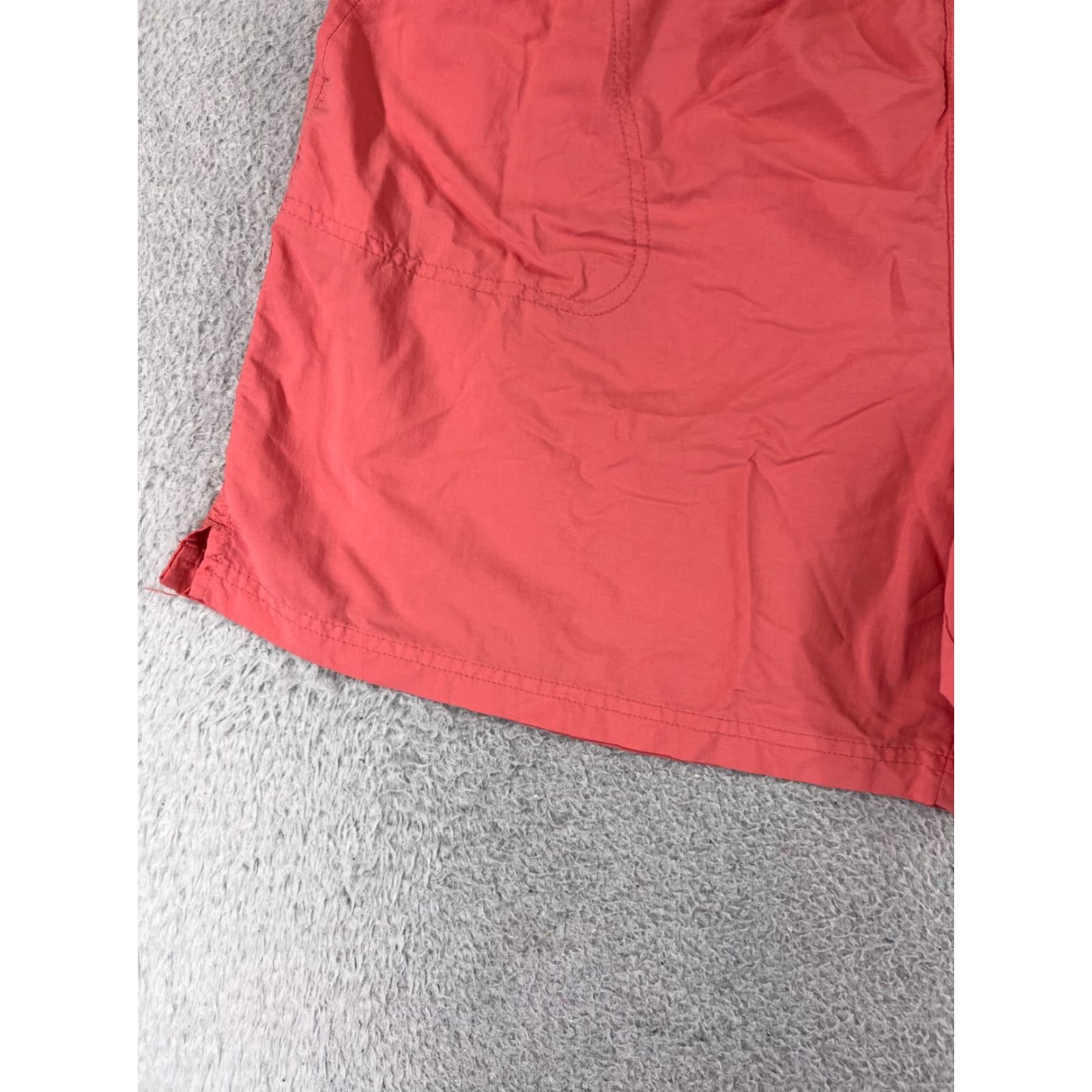 Pinko Columbia Shorts Women L Pink 100% Nylon Running Gym Zip Pocket Elastic Waist Inseam 6 in - Activewear Outdoors Casual Workwear Size 36" / US 14 / IT 50 - 6 Thumbnail