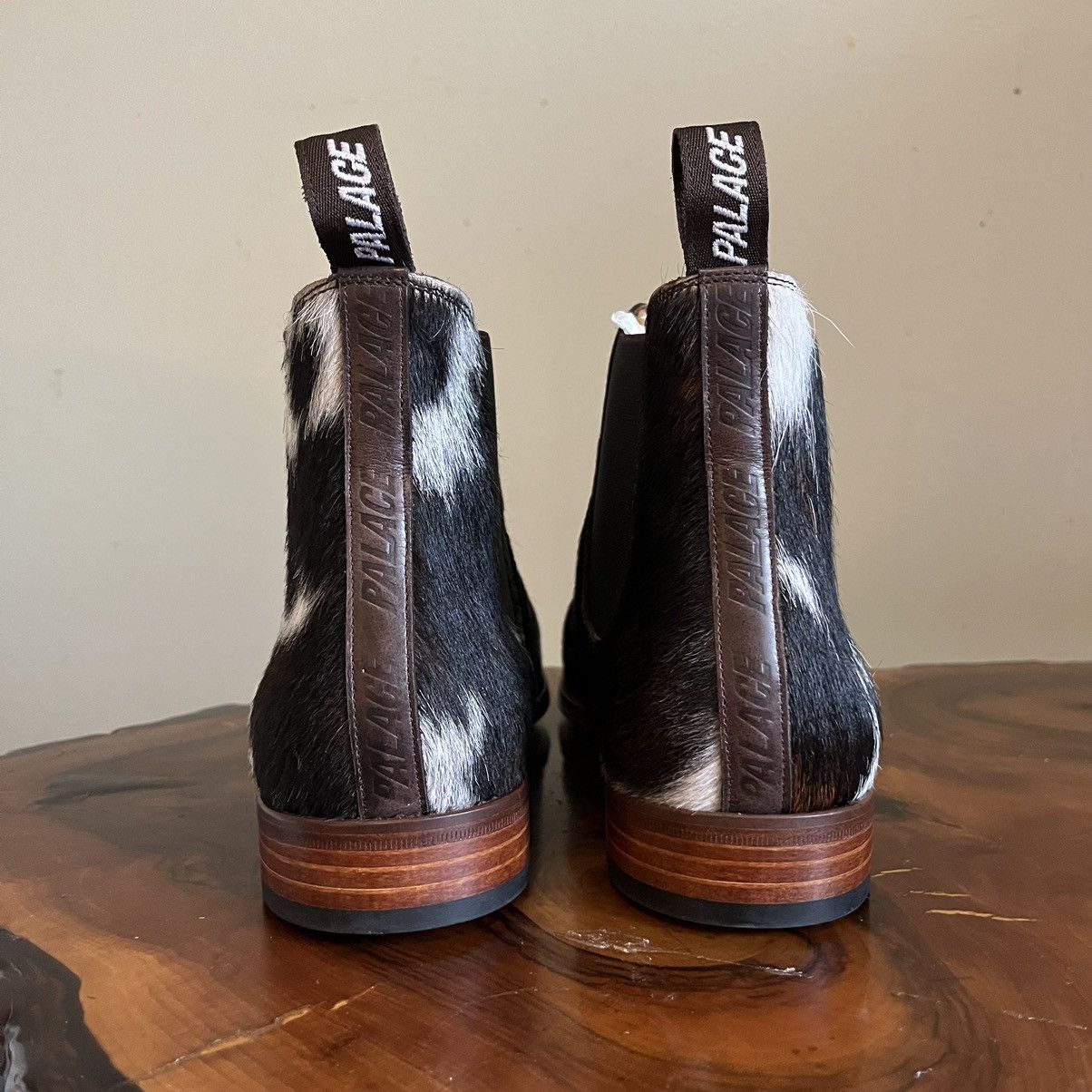 Palace Fur Cow Print Leather Chelsea Boots Size US 9 / EU 42 - 7 Thumbnail