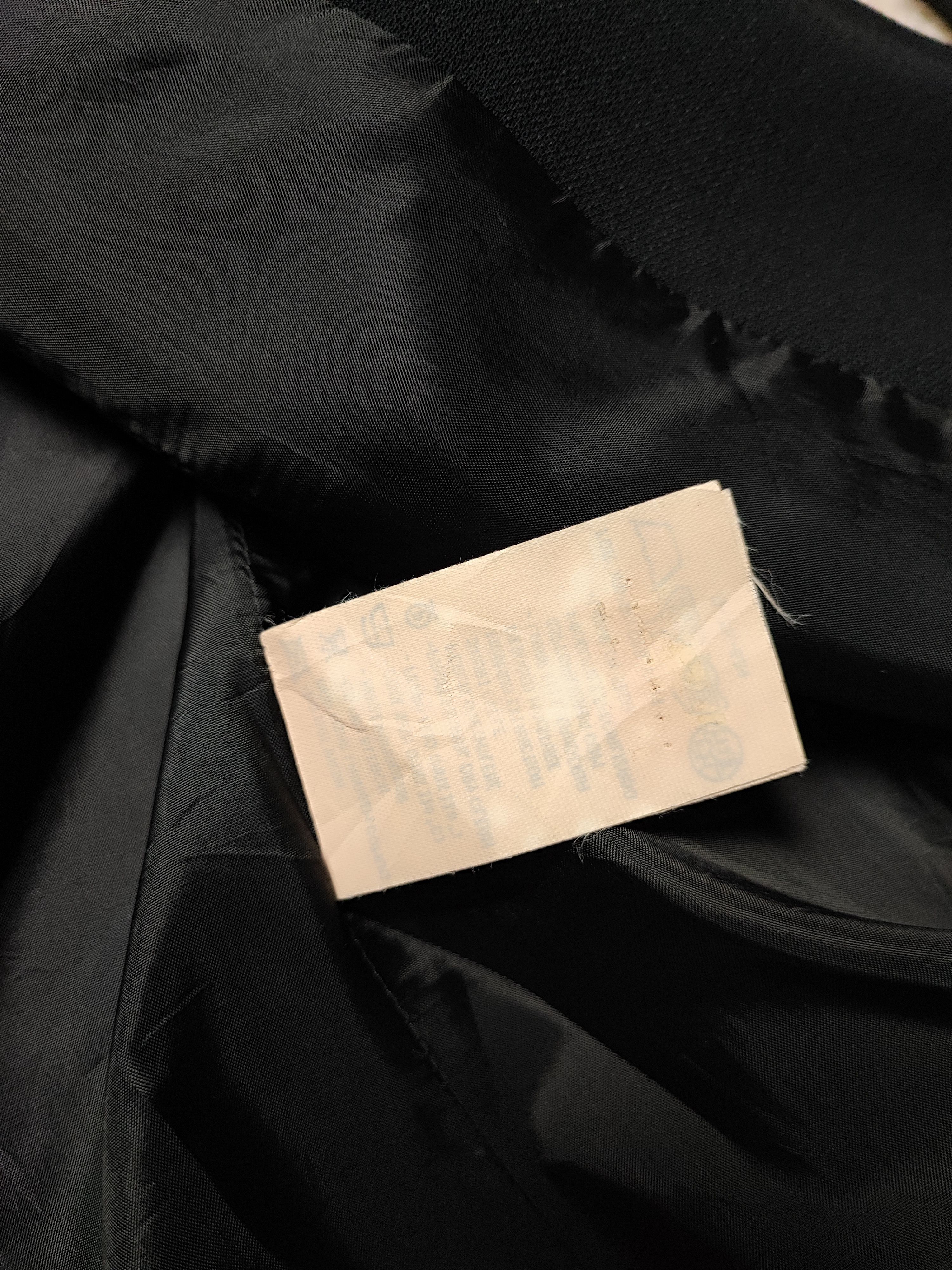 Giovanni Valentino × Valentino × Vintage Vintage Valentino Miss V Velvet Blazer Suit Size 48R - 14 Thumbnail